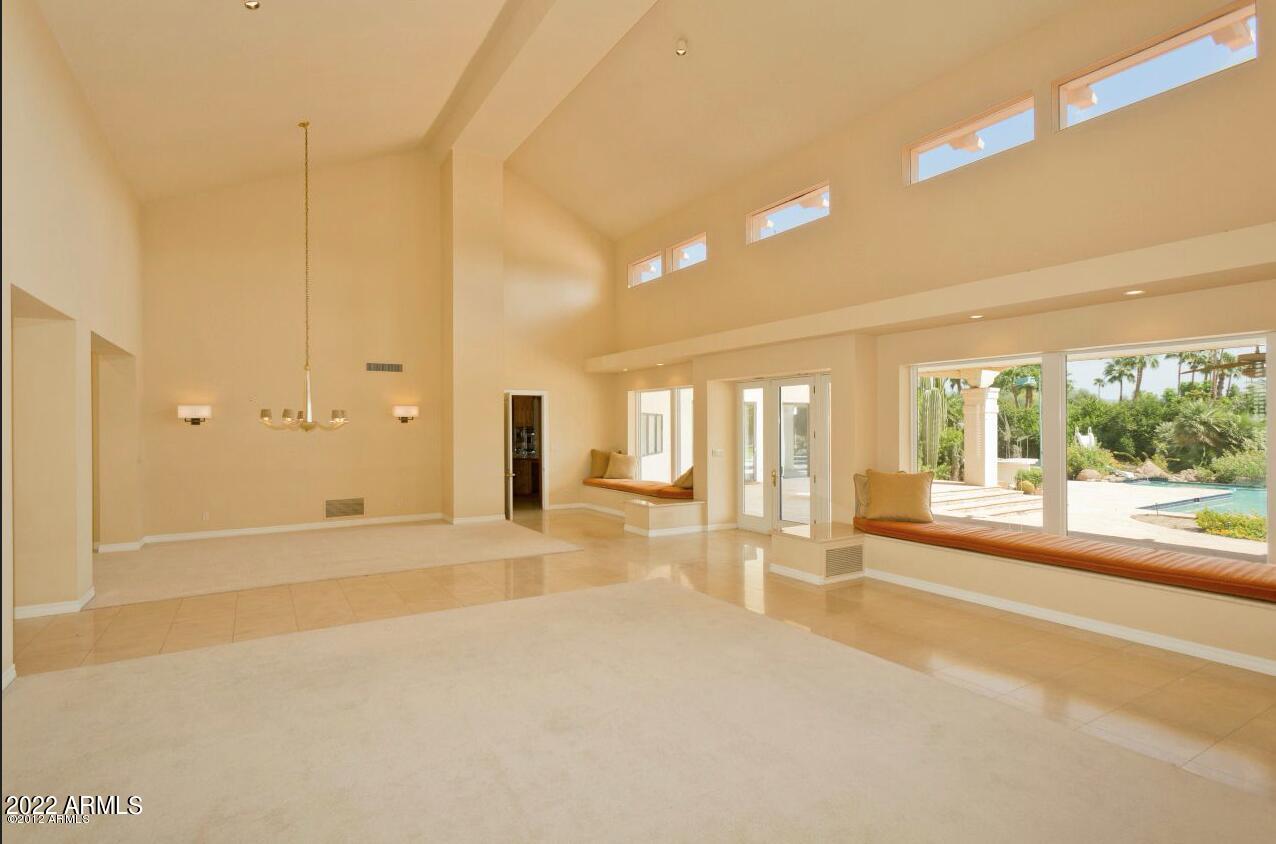 CAMELBACK COUNTRY ESTATES UNIT 1 - Residential
