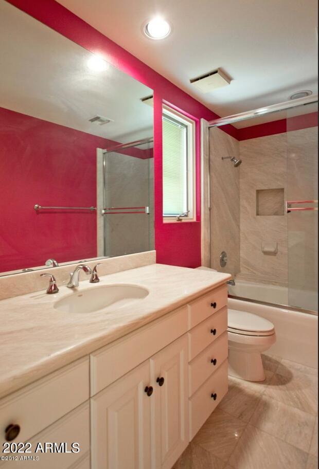 CAMELBACK COUNTRY ESTATES UNIT 1 - Residential