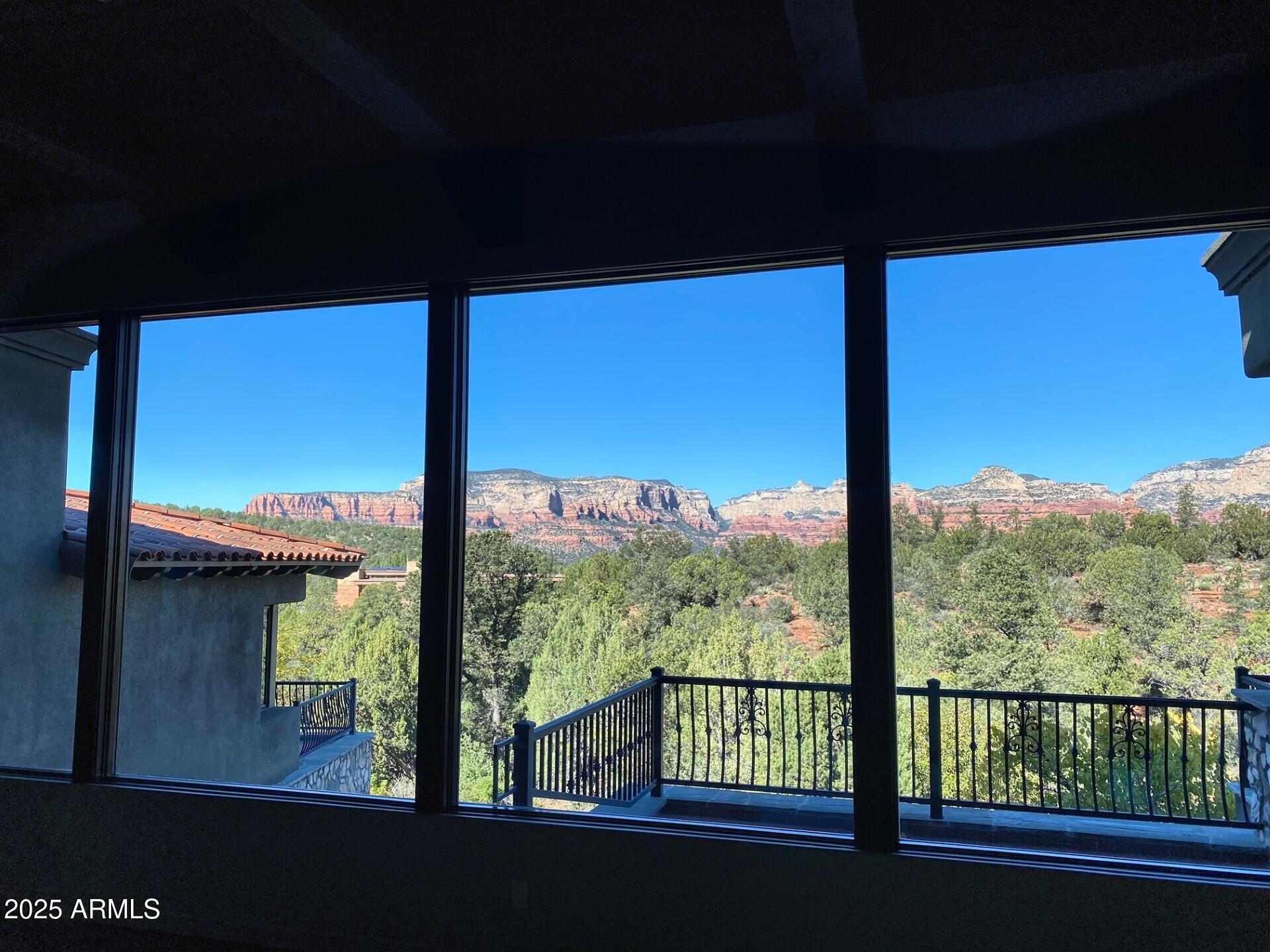 THE NORTH SLOPES - Residential