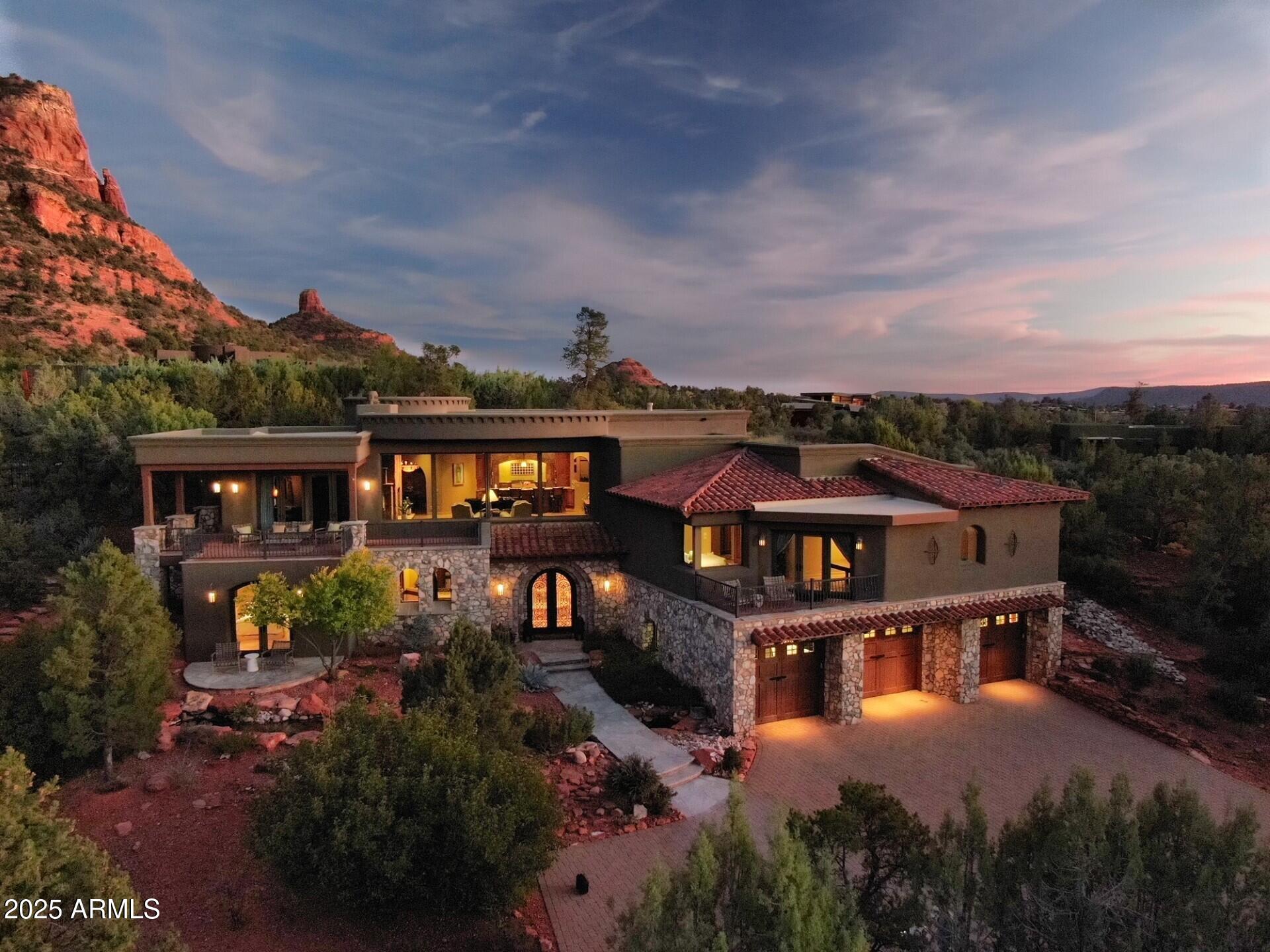 THE NORTH SLOPES - Residential