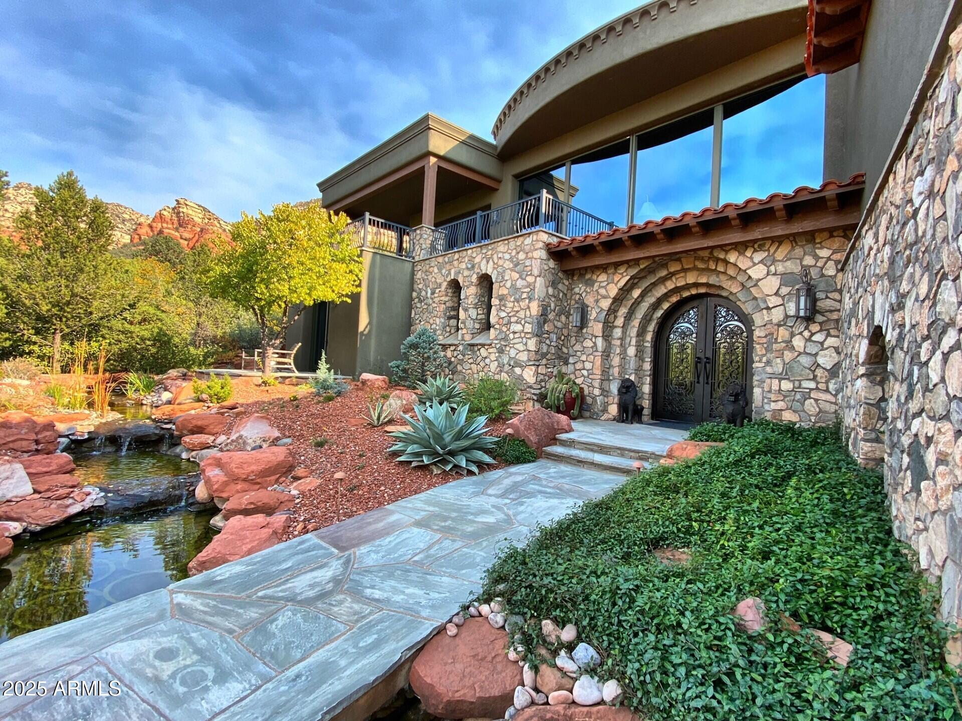 THE NORTH SLOPES - Residential