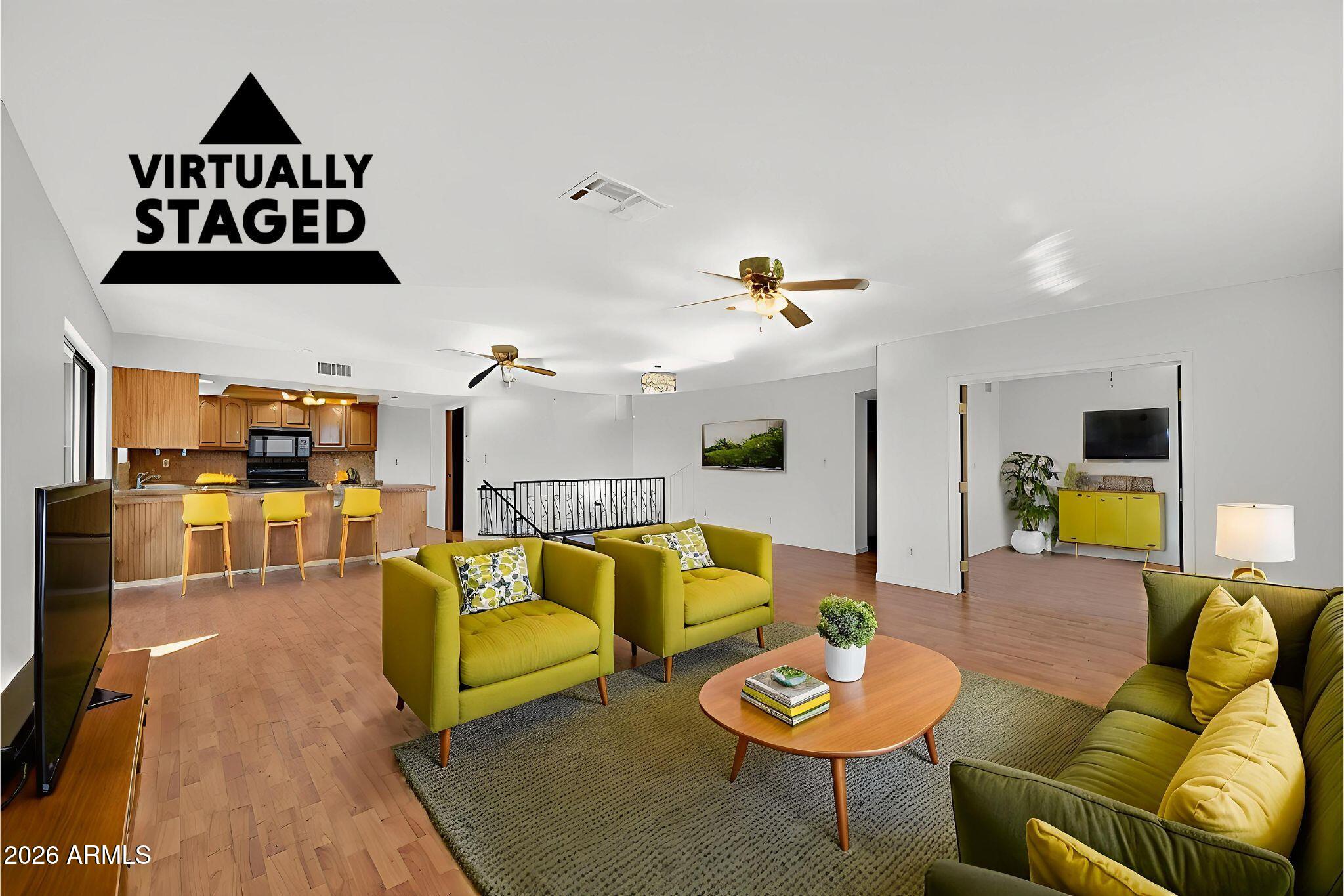 Dual Residence Family Compound 2.6 gated acres. - Residential