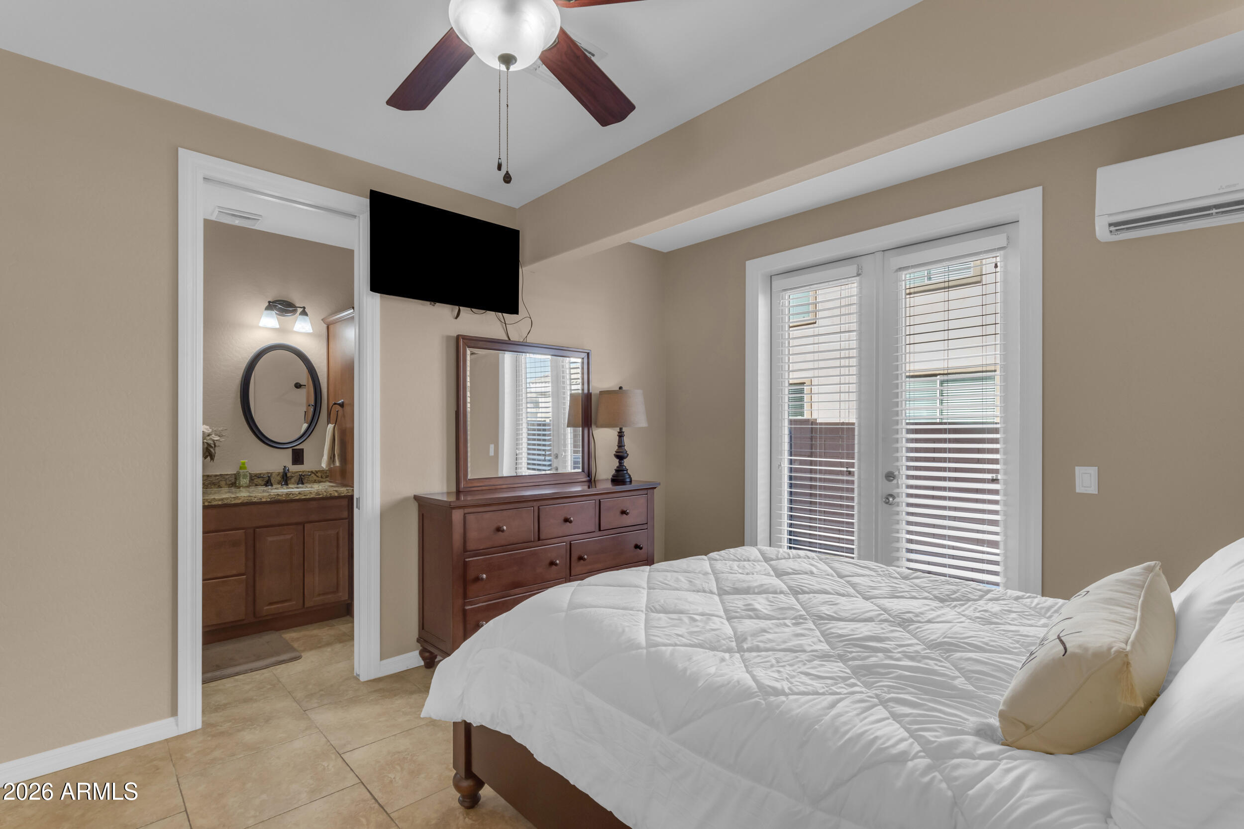 Saguaro Canyon - Residential