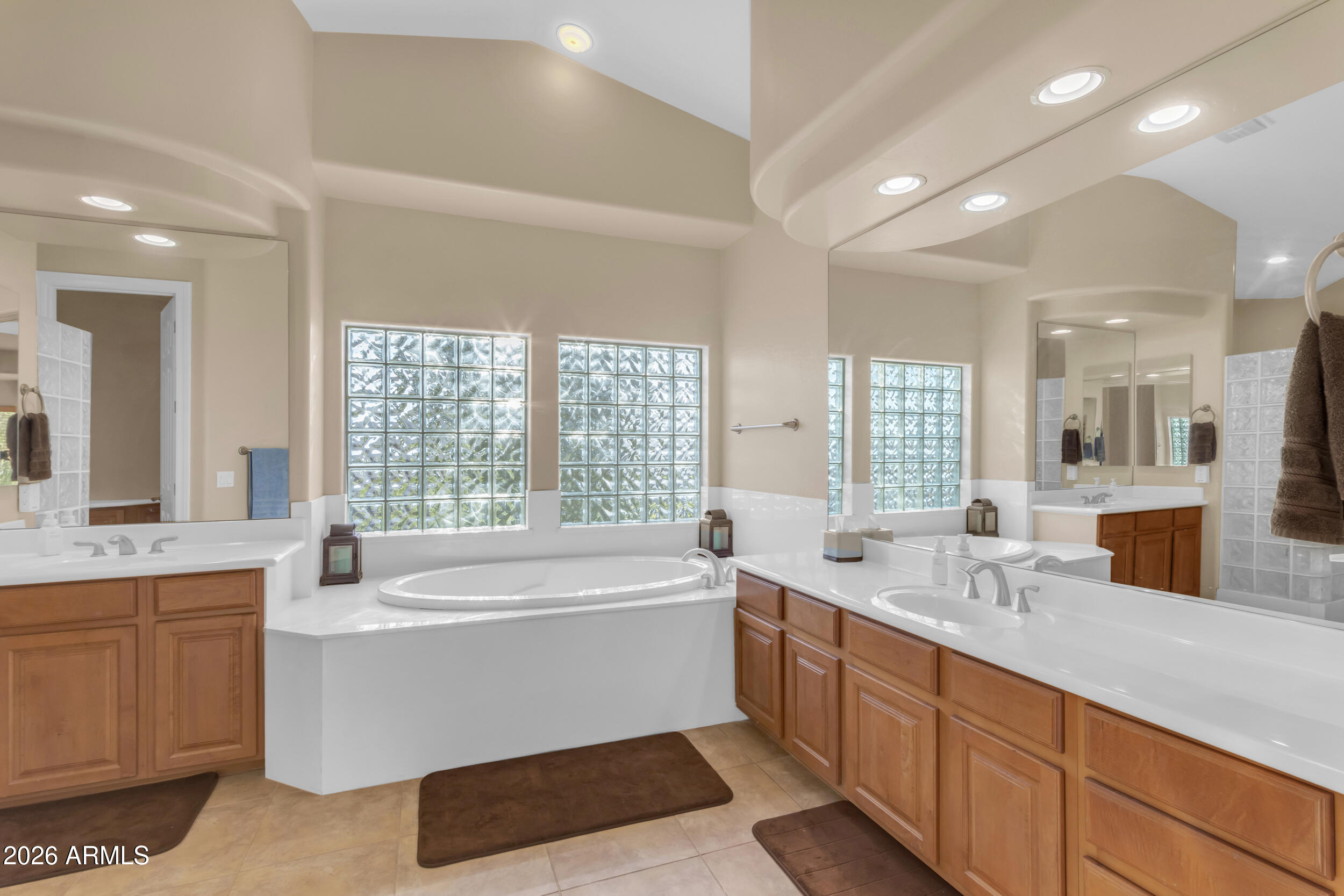 Saguaro Canyon - Residential