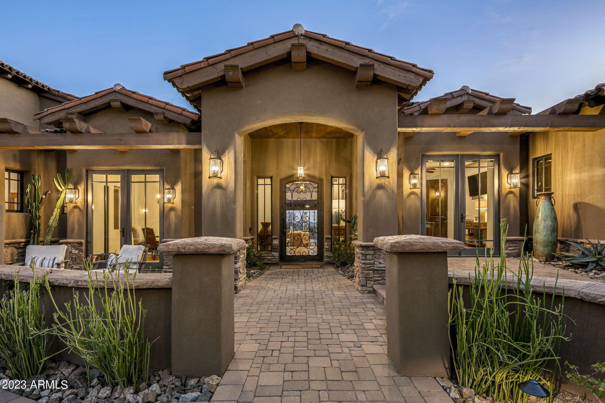 MIRABEL CLUB - Residential