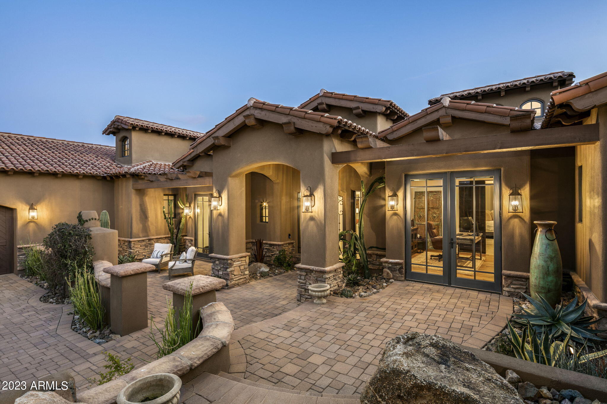 MIRABEL CLUB - Residential