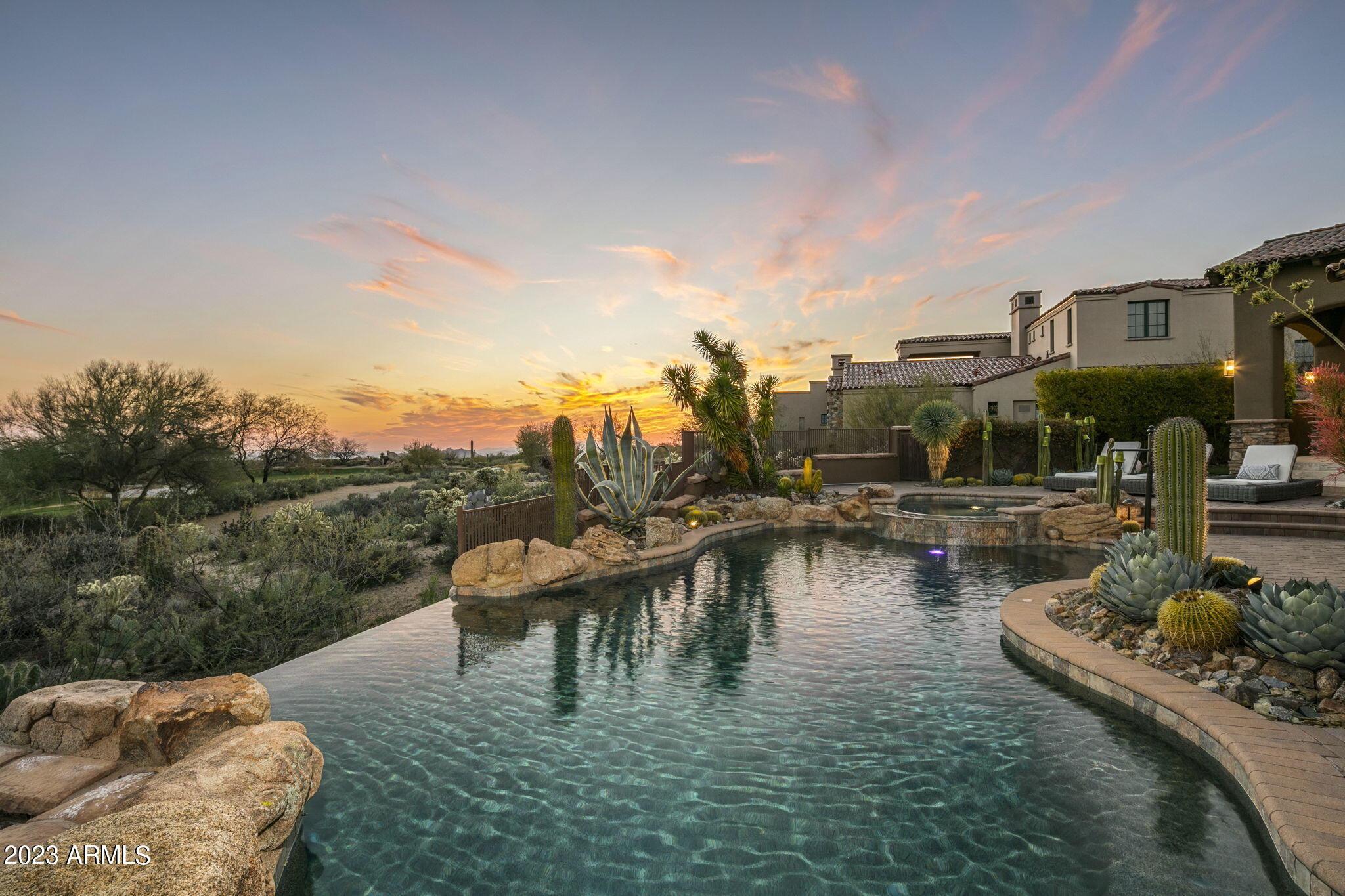 MIRABEL CLUB - Residential