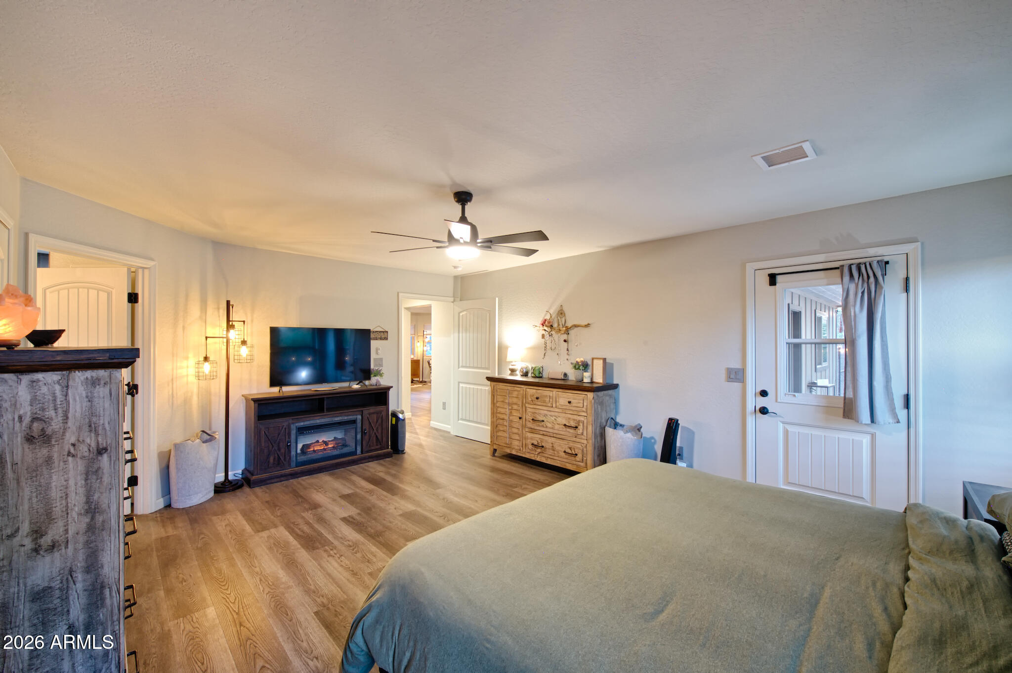 Lakeside Unsubdivided - Residential
