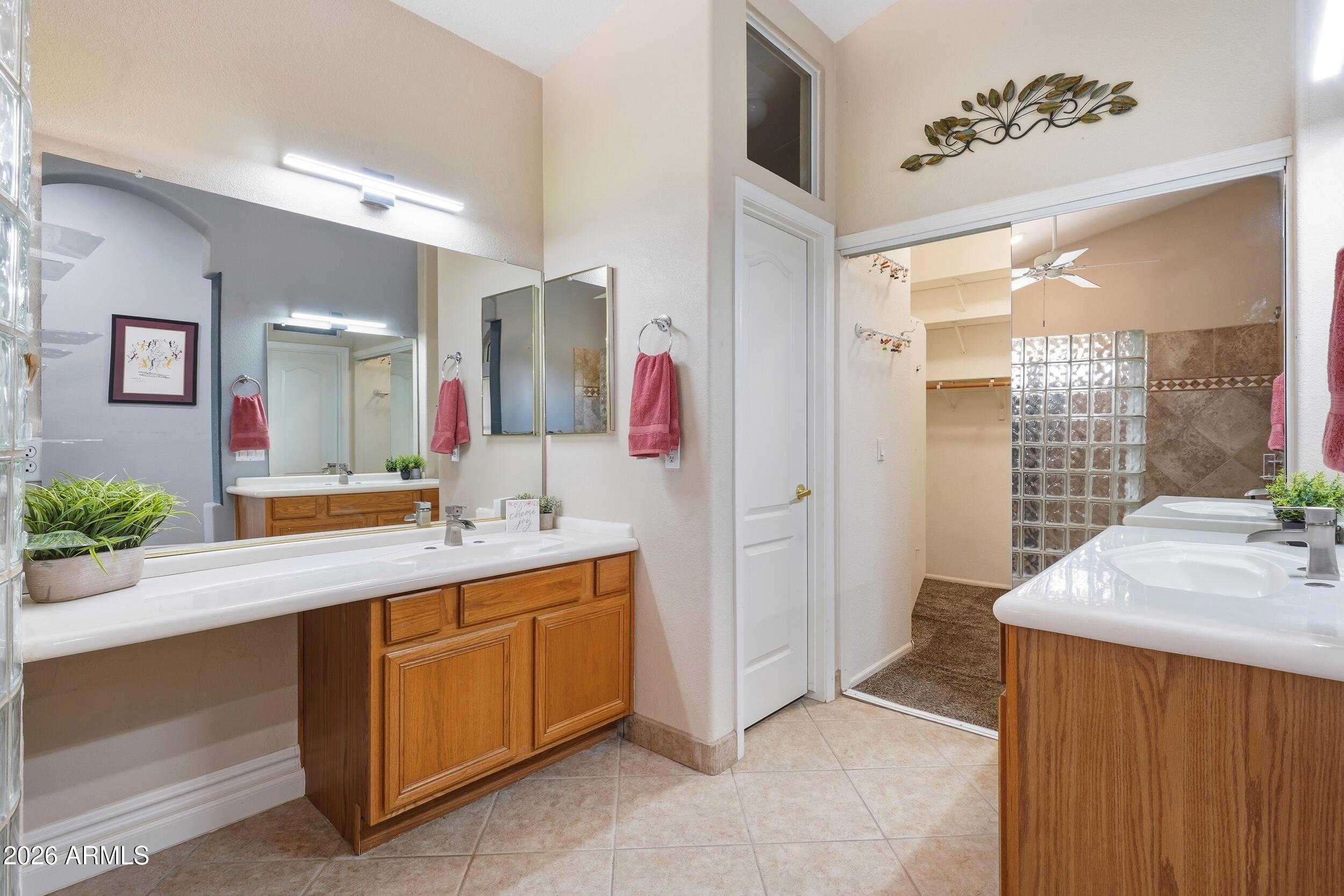 ARROWHEAD RANCH -TUSCANY POINT - Residential