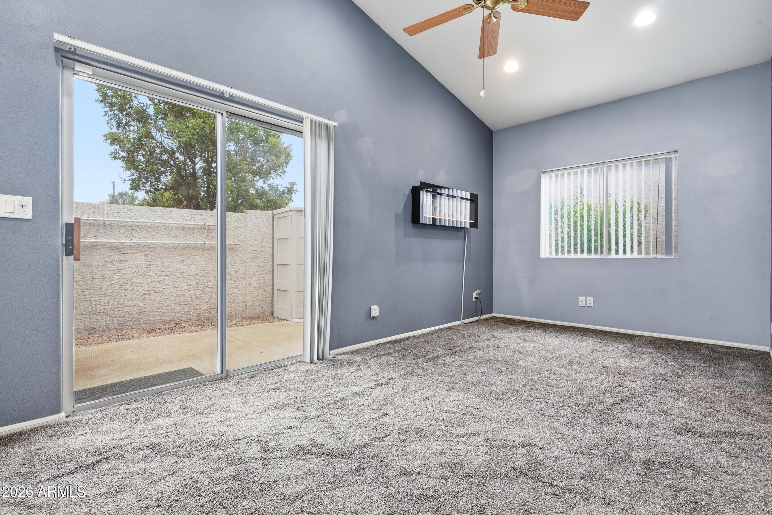 ARROWHEAD RANCH -TUSCANY POINT - Residential