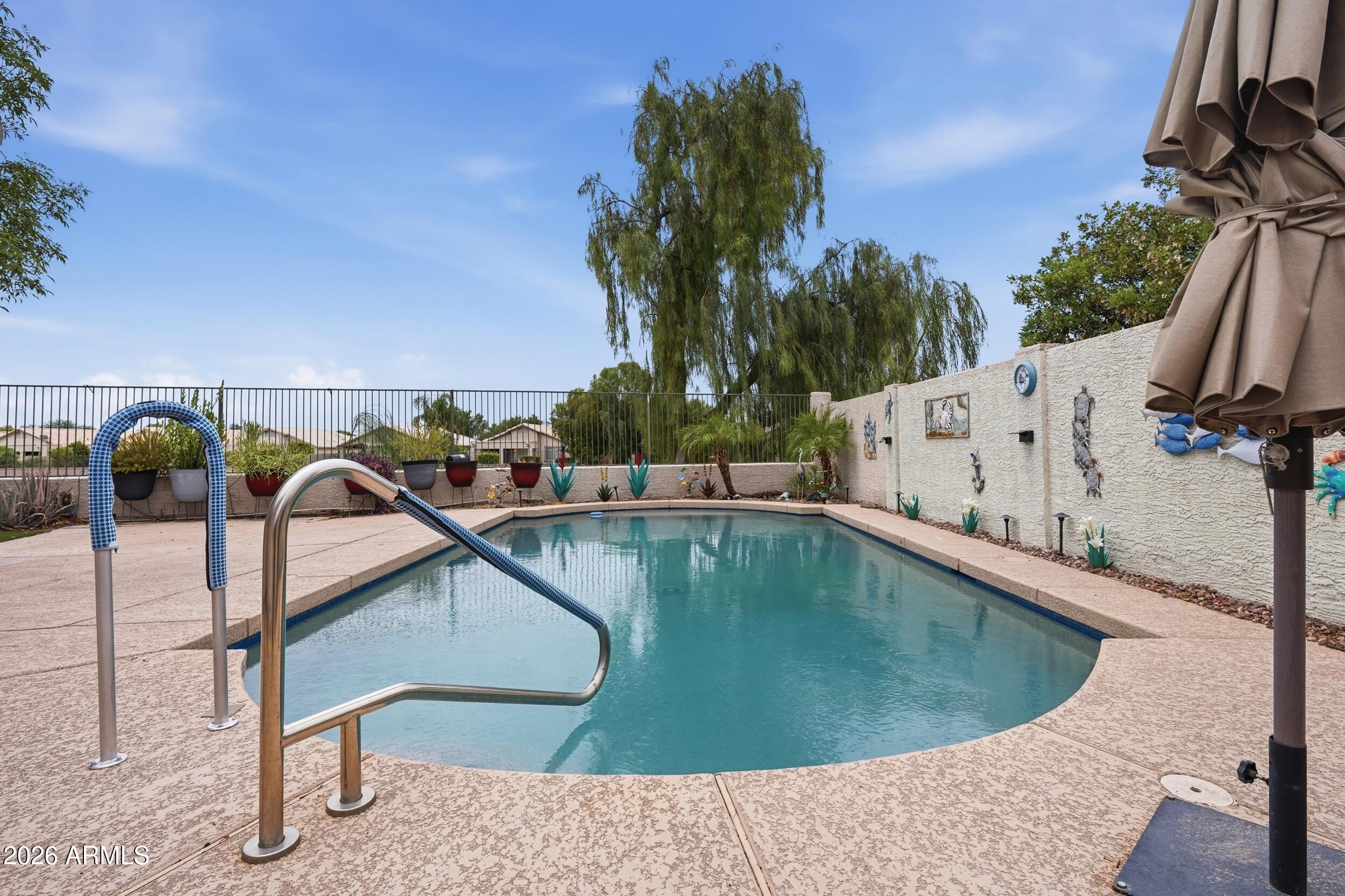ARROWHEAD RANCH -TUSCANY POINT - Residential