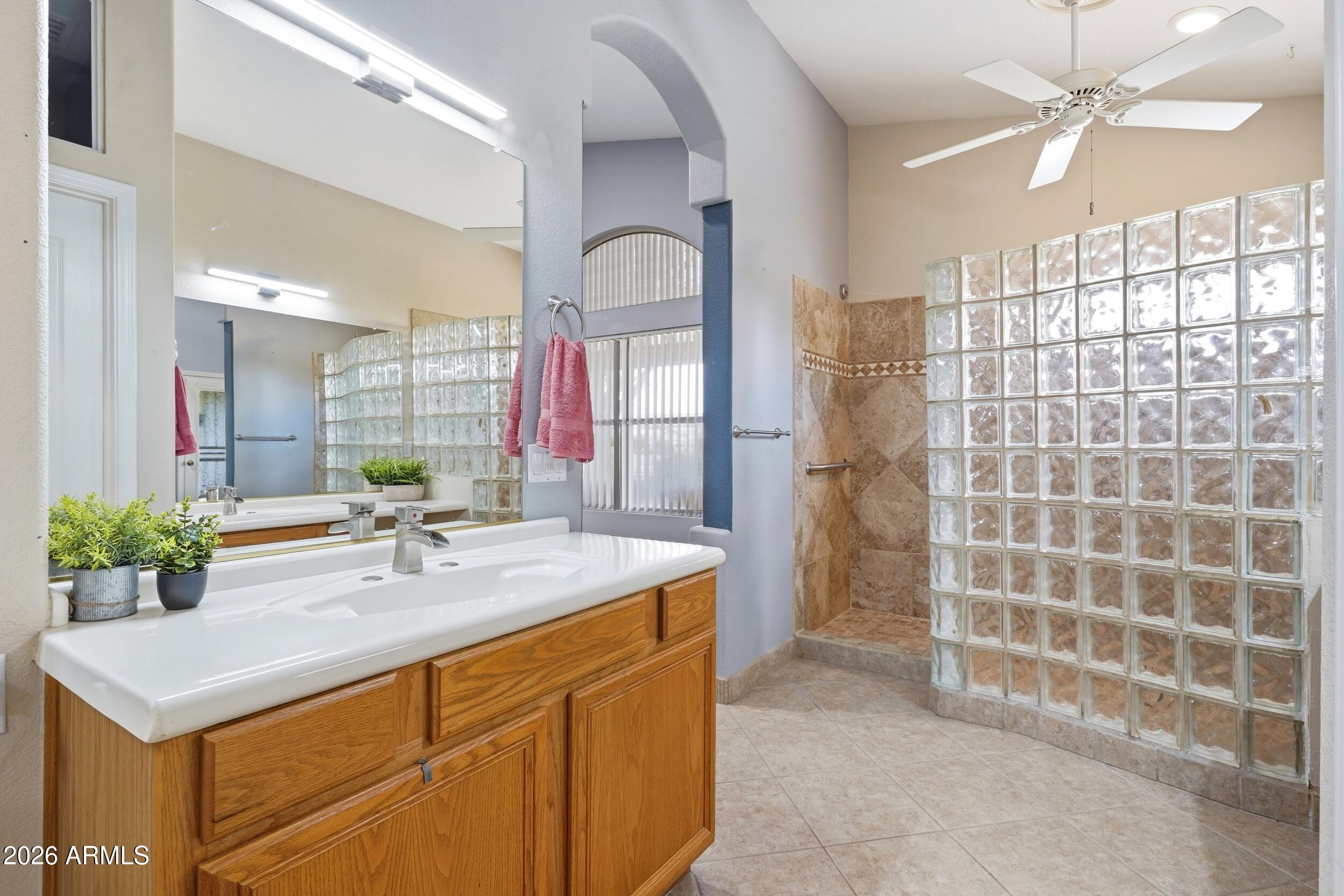 ARROWHEAD RANCH -TUSCANY POINT - Residential