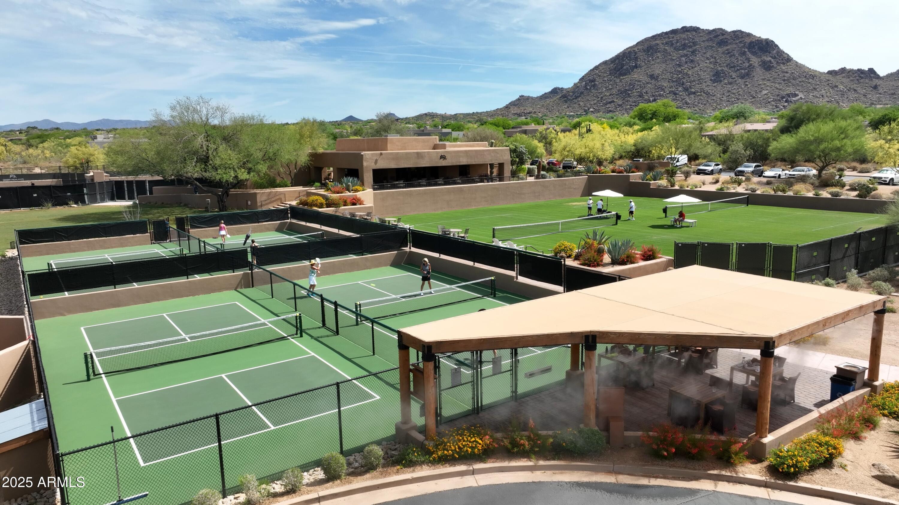 DESERT HIGHLANDS - Residential