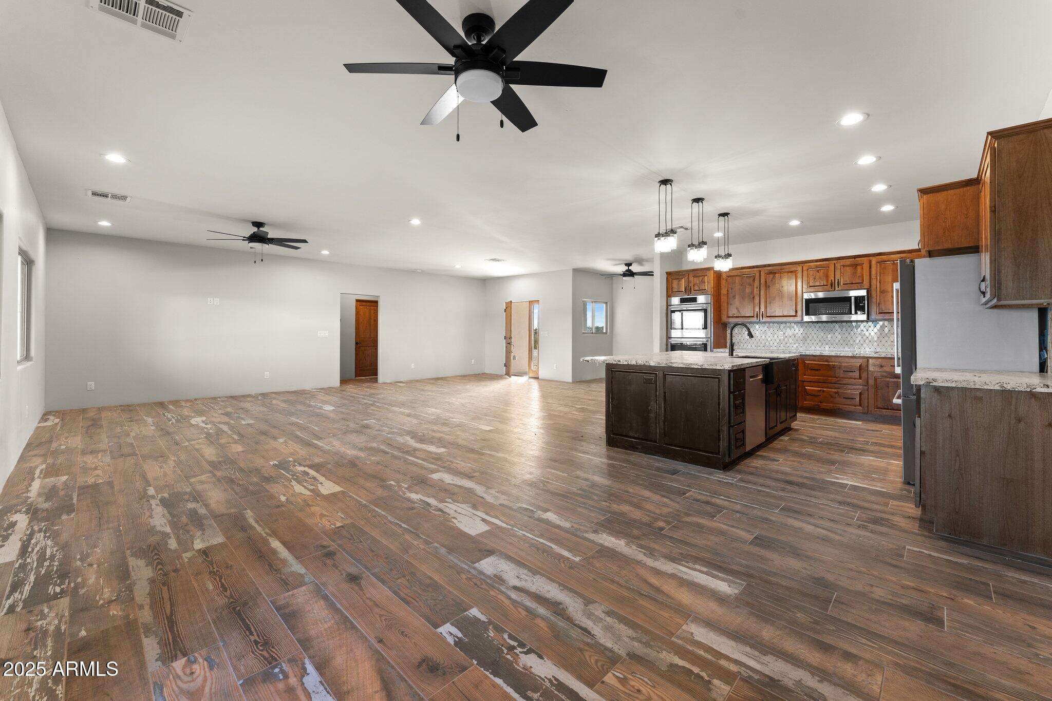 Black Mountain Ranches - Residential