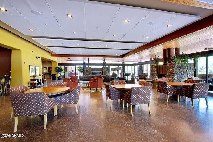 VILLAGES AT AVIANO CONDOMINIUM - Residential Lease