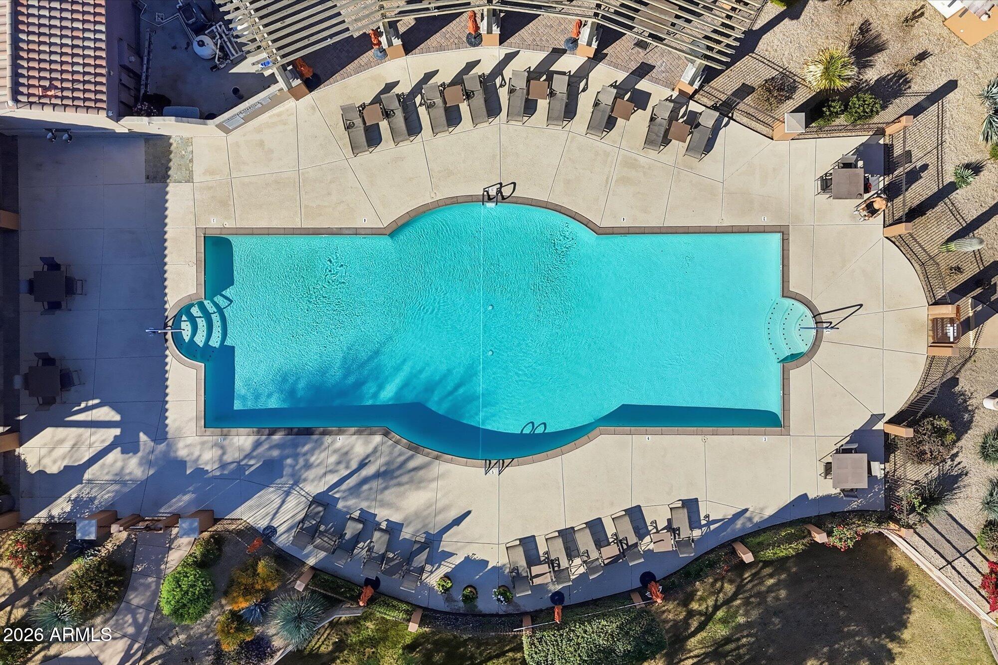 VILLAGES AT AVIANO CONDOMINIUM - Residential Lease