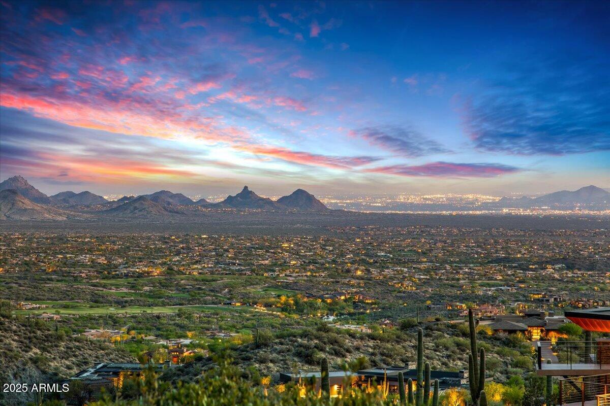 DESERT MOUNTAIN - Residential