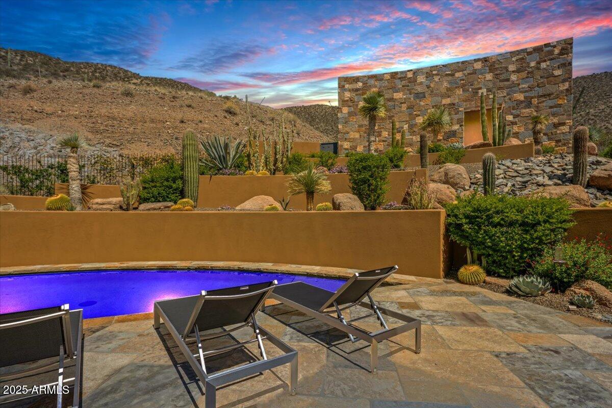 DESERT MOUNTAIN - Residential