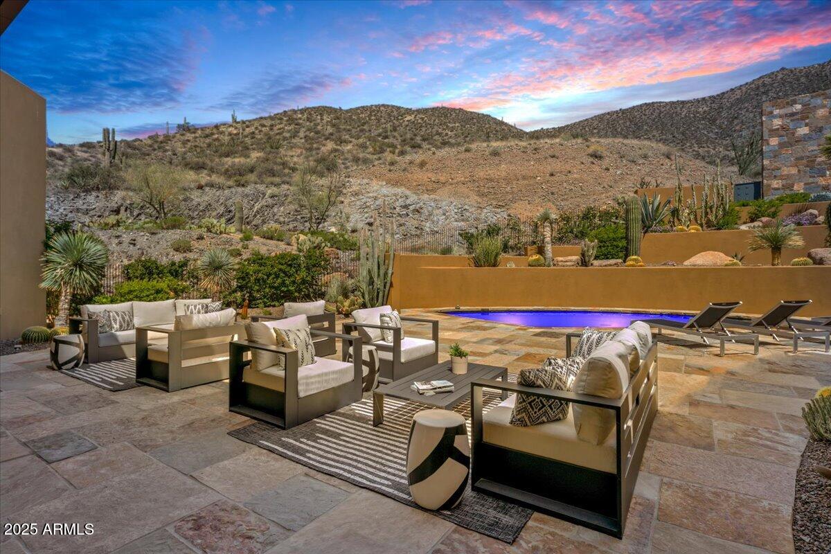DESERT MOUNTAIN - Residential