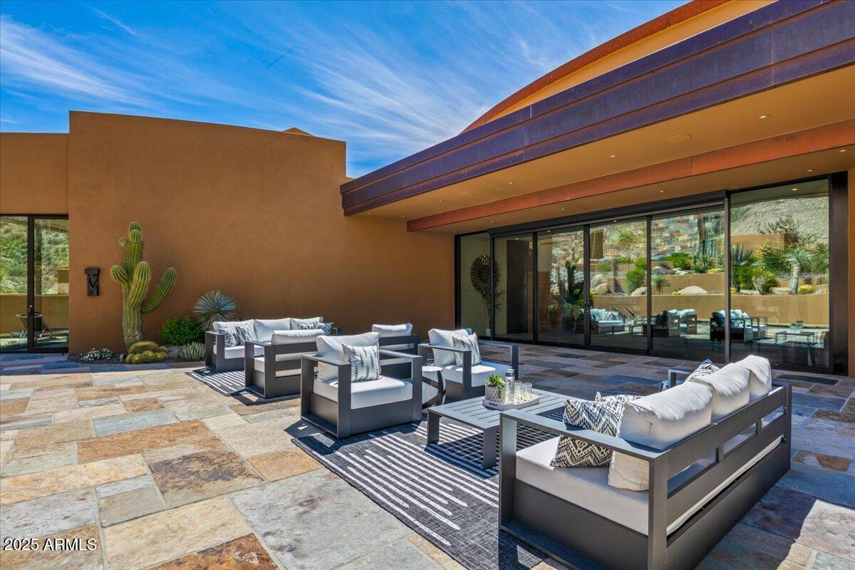 DESERT MOUNTAIN - Residential