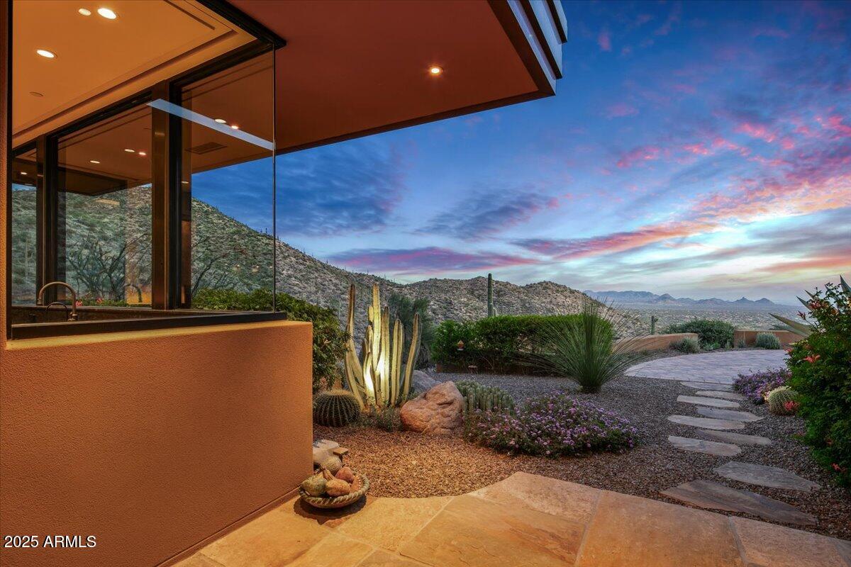 DESERT MOUNTAIN - Residential