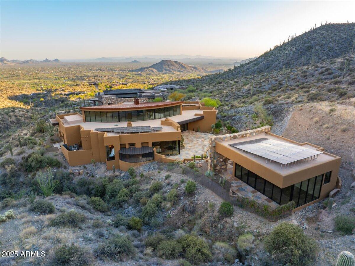 DESERT MOUNTAIN - Residential