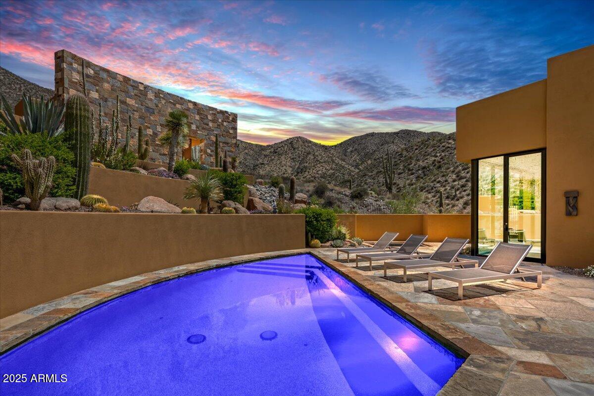 DESERT MOUNTAIN - Residential