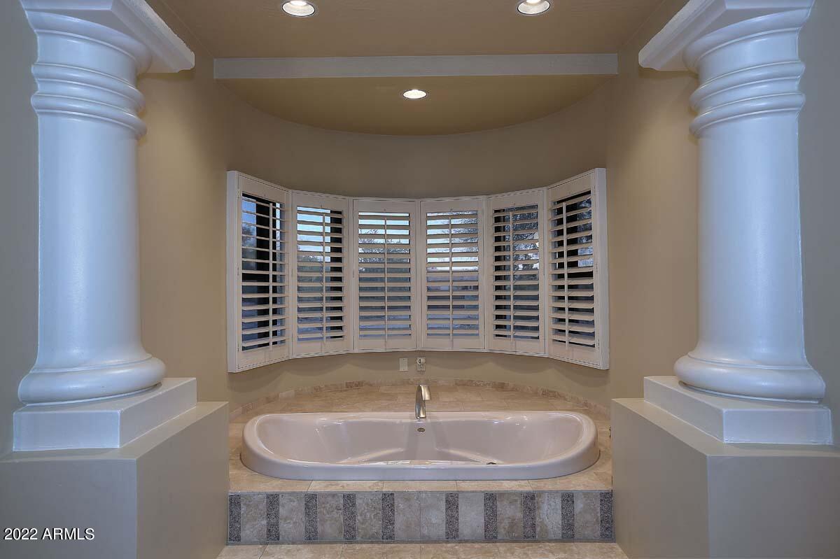 Paradise Valley - Residential