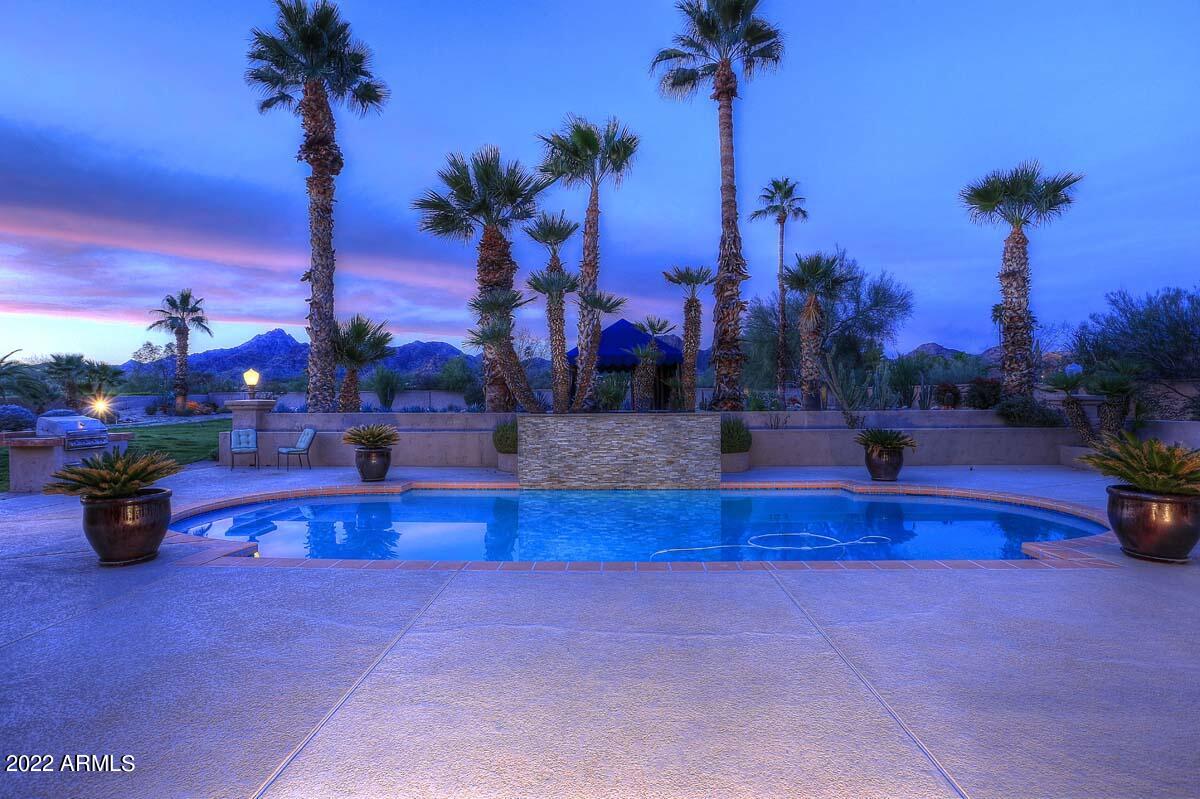 Paradise Valley - Residential