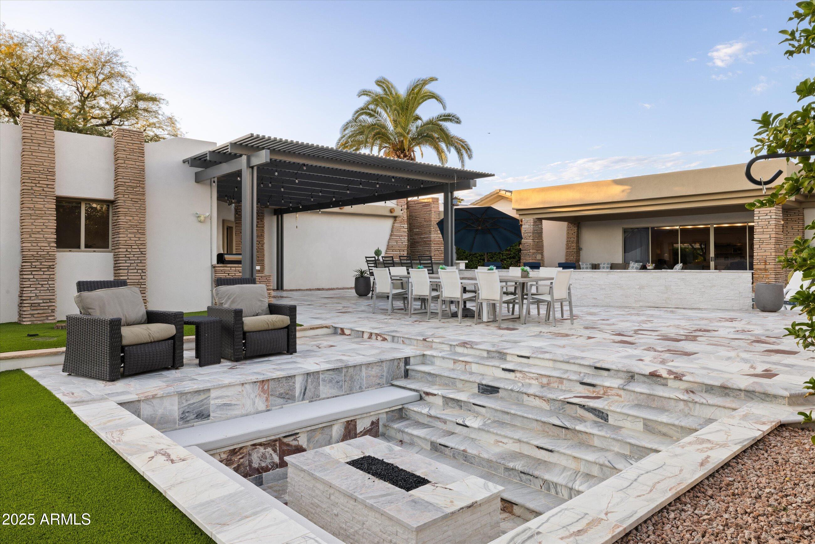 SUNDOWN RANCH - Residential