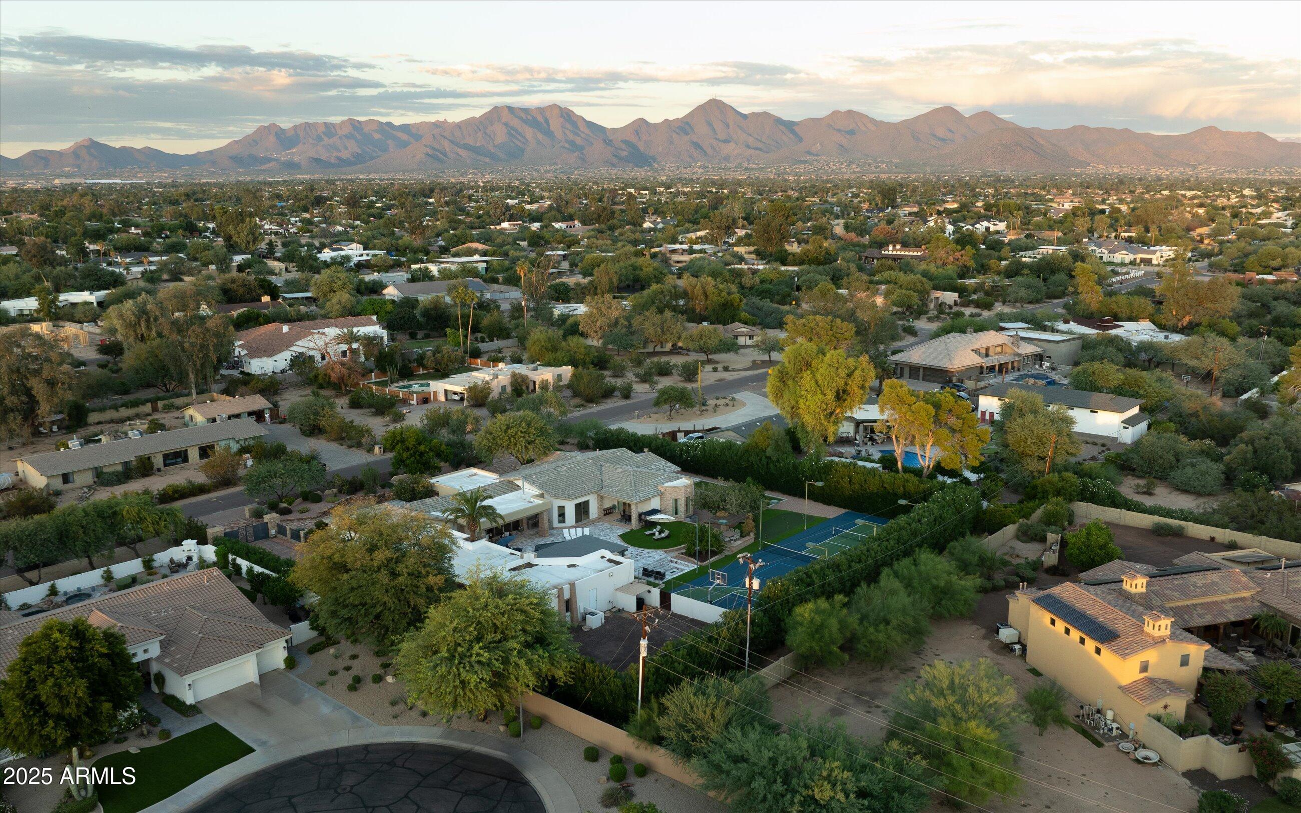 SUNDOWN RANCH - Residential