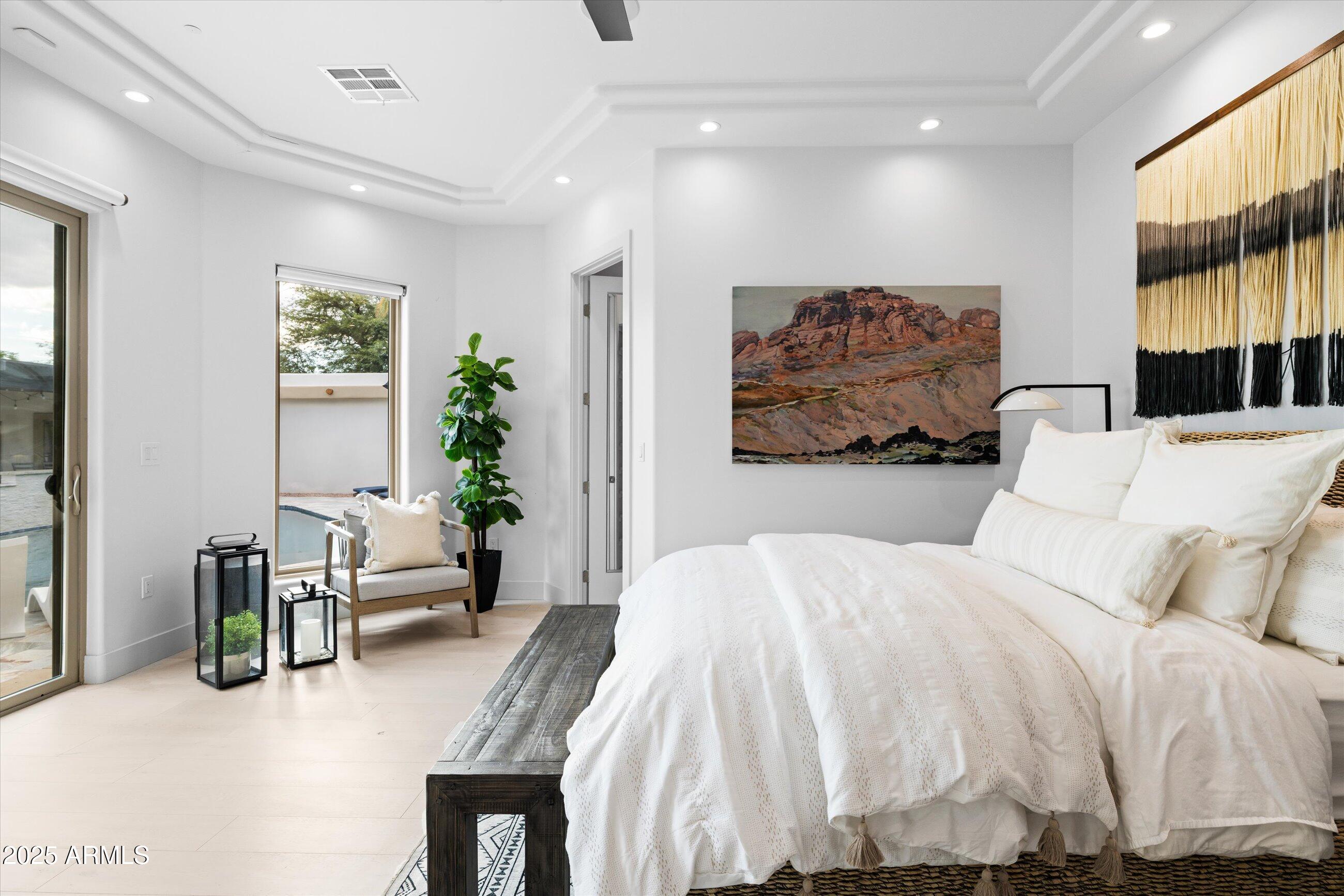 SUNDOWN RANCH - Residential