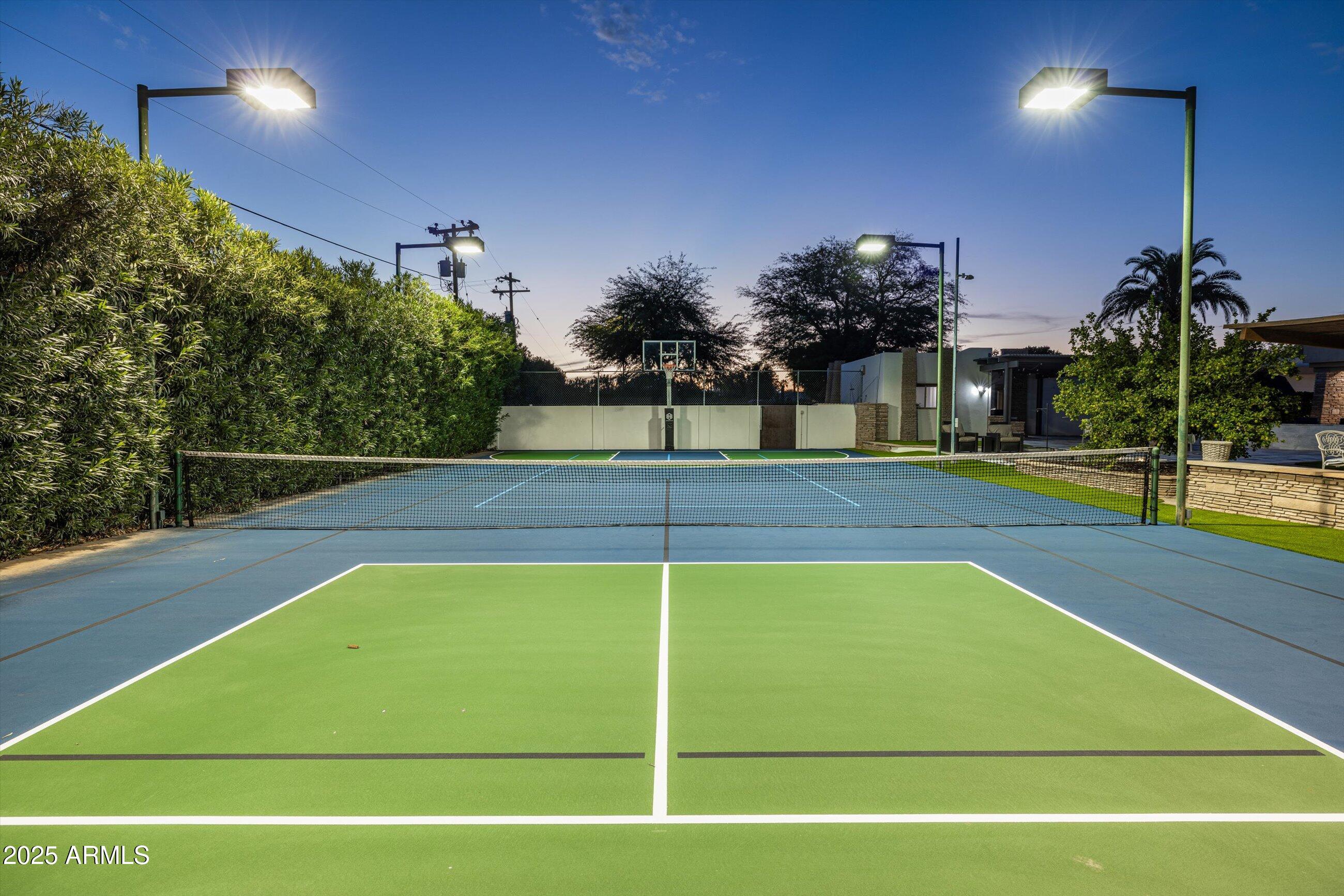 SUNDOWN RANCH - Residential
