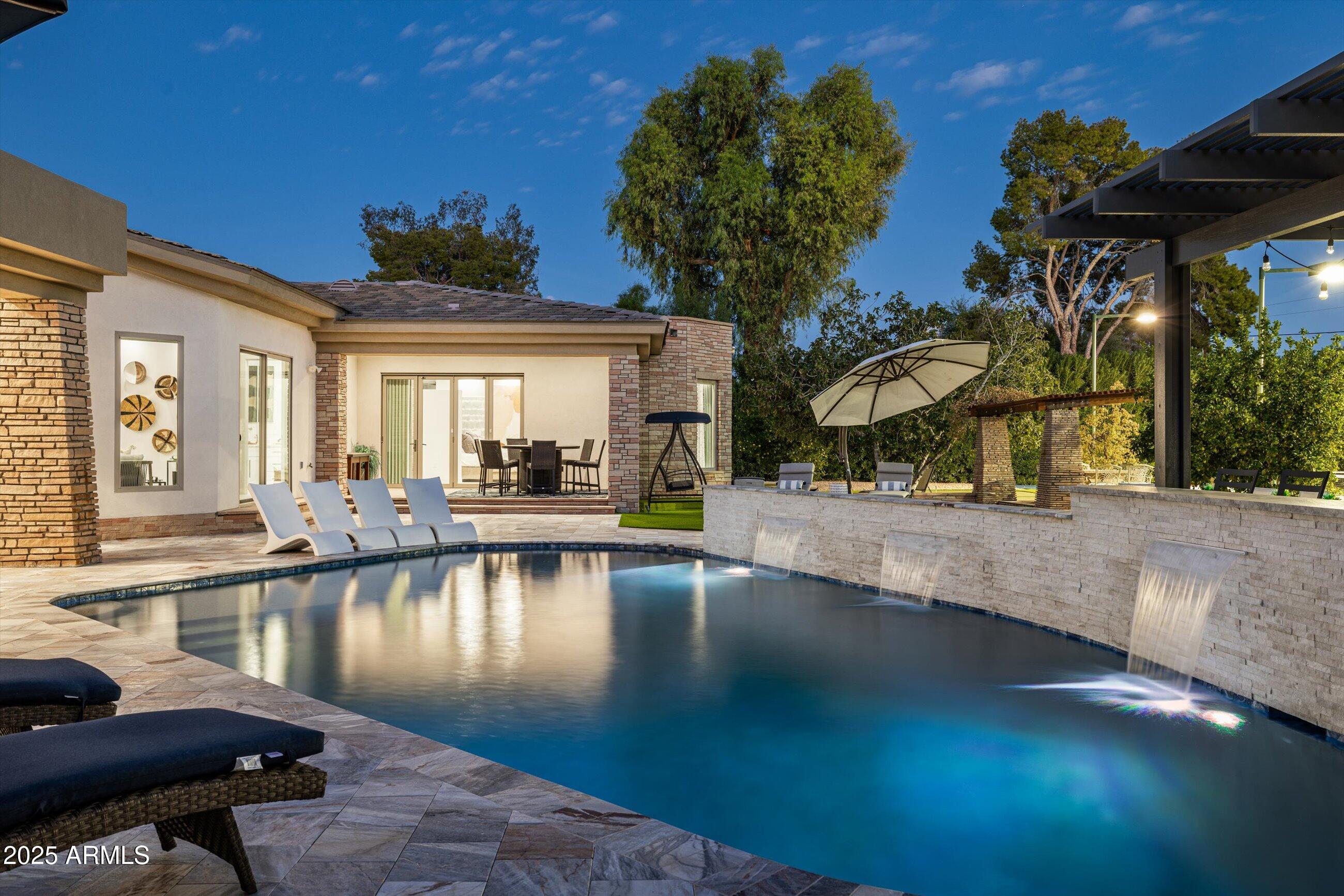 SUNDOWN RANCH - Residential