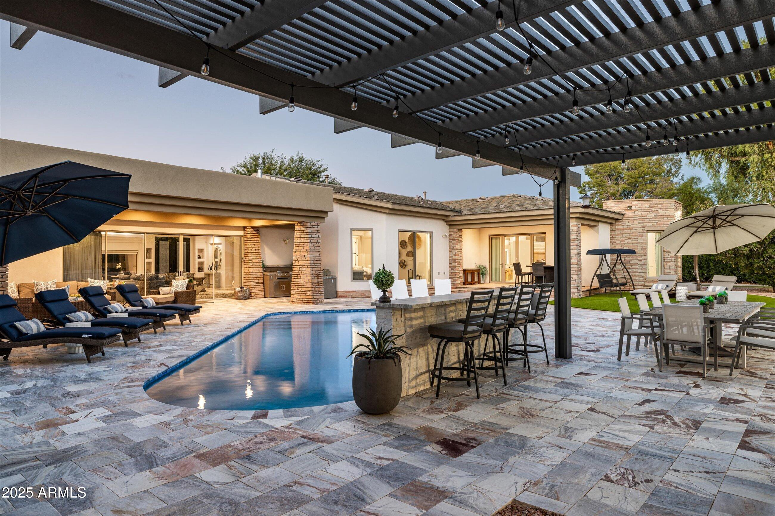 SUNDOWN RANCH - Residential