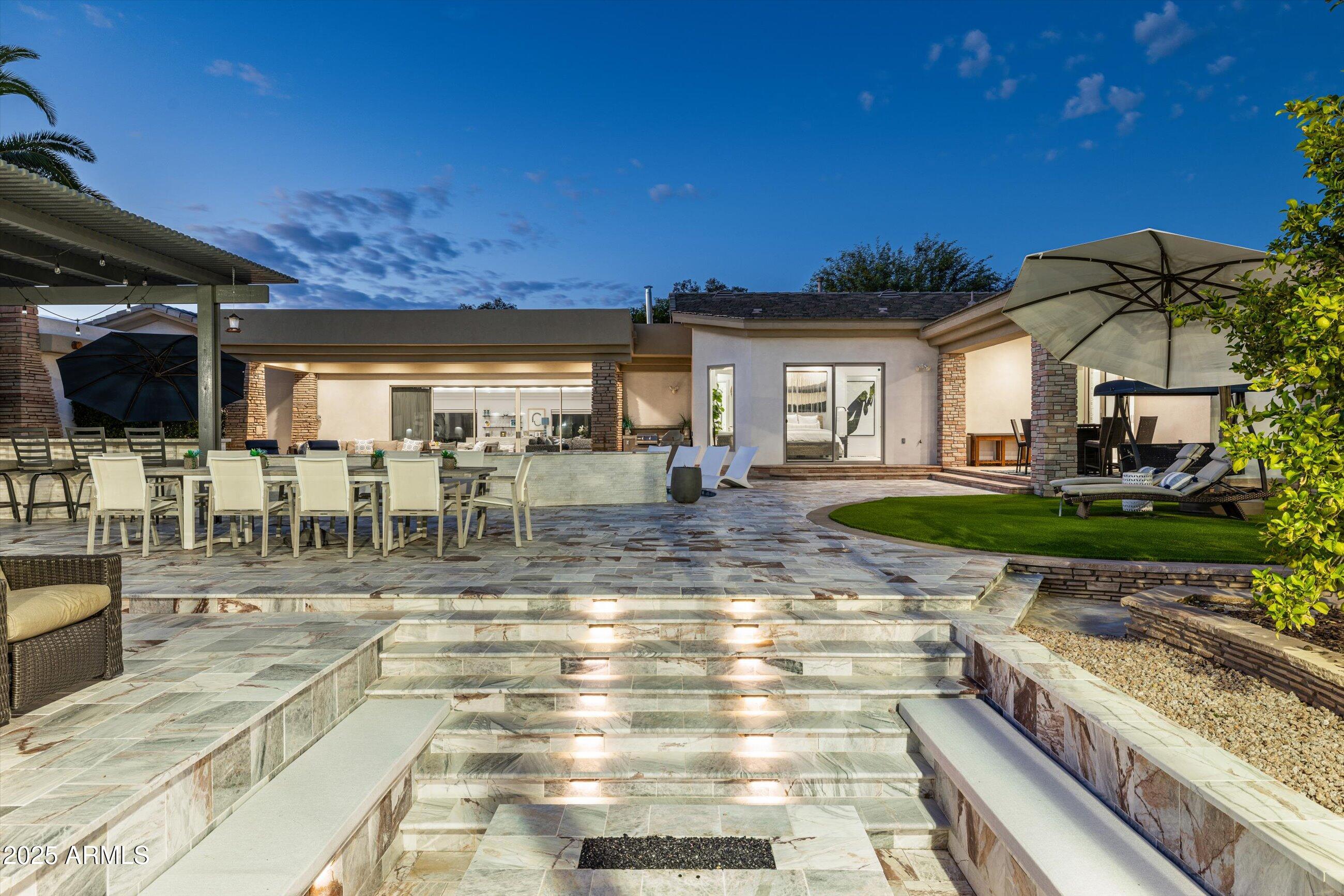 SUNDOWN RANCH - Residential