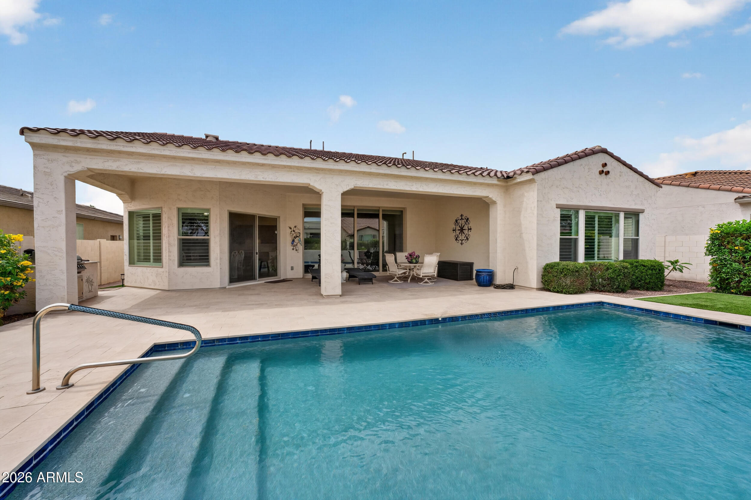 PEBBLECREEK PHASE 2 UNIT FIFTY-SEVEN - Residential