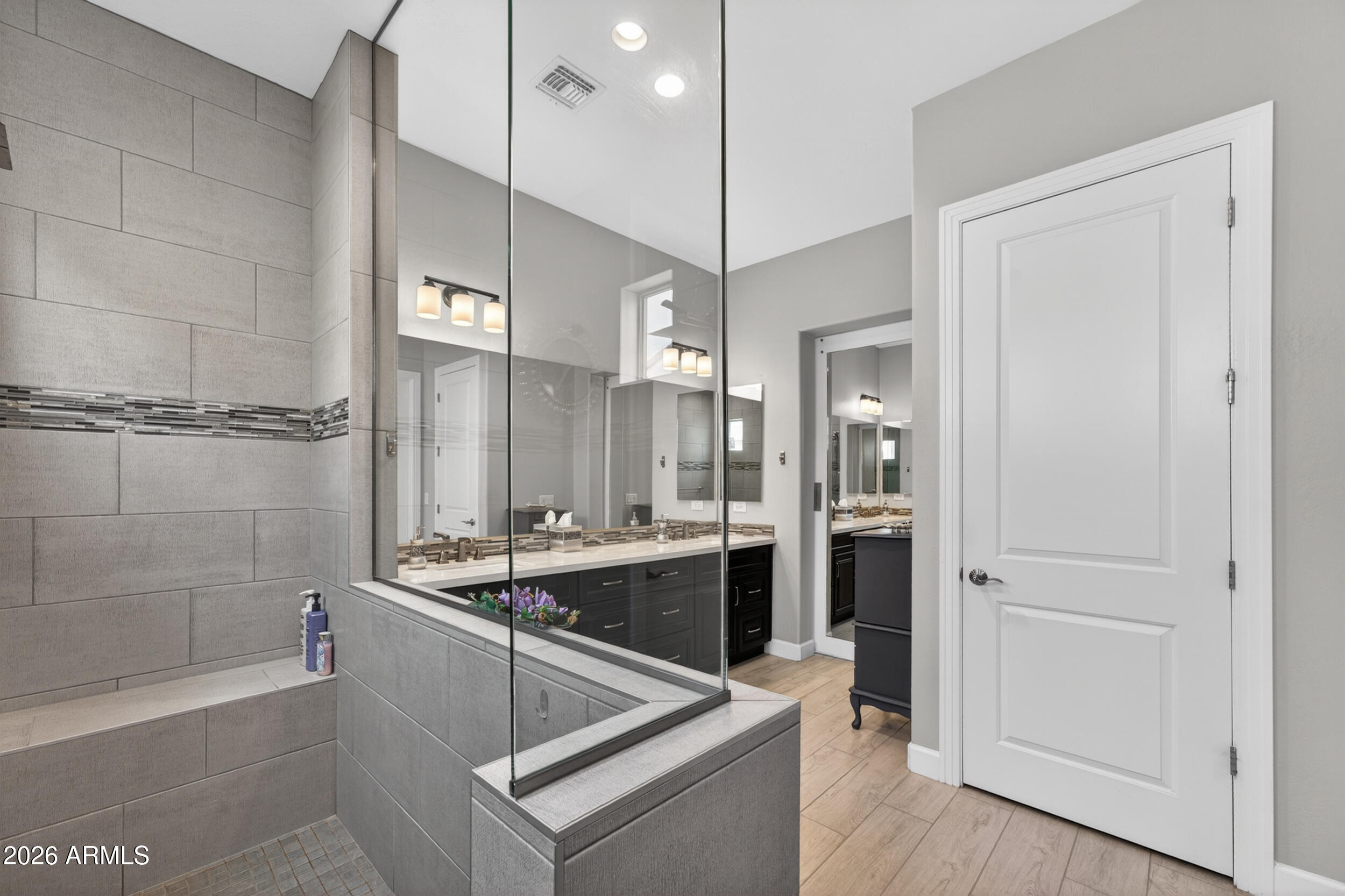PEBBLECREEK PHASE 2 UNIT FIFTY-SEVEN - Residential