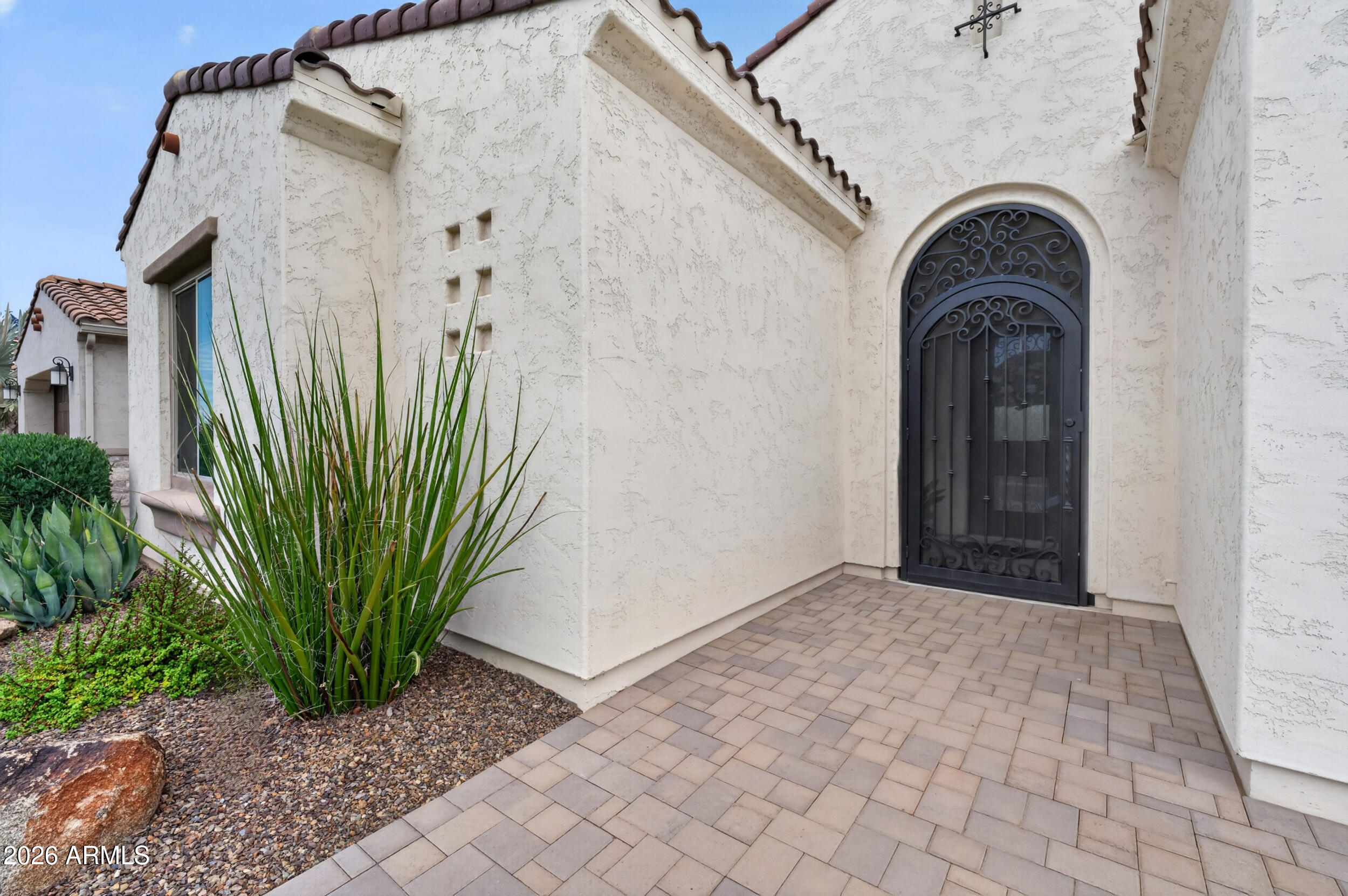 PEBBLECREEK PHASE 2 UNIT FIFTY-SEVEN - Residential