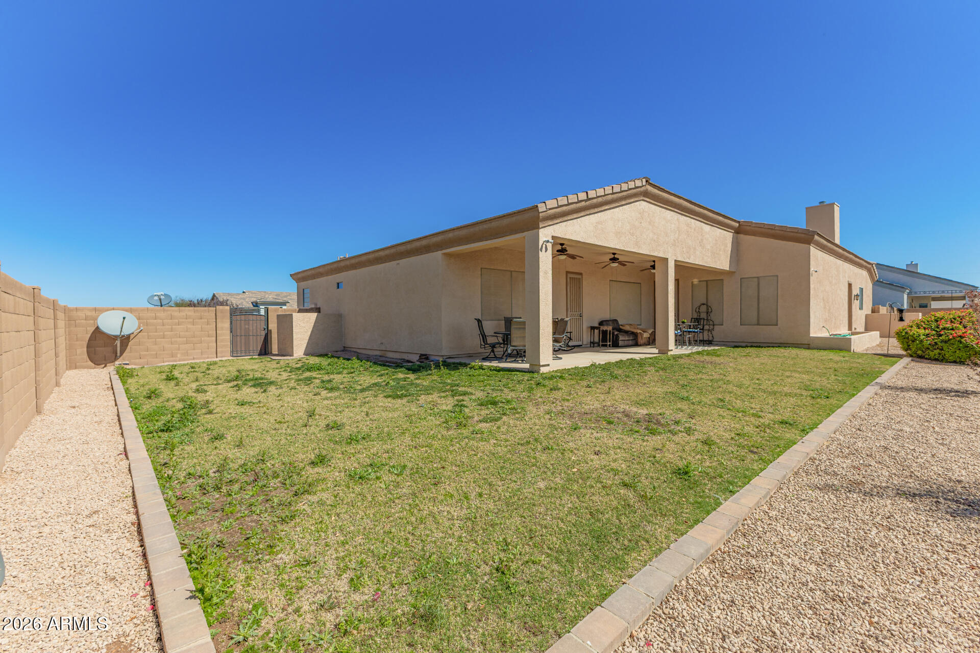 COMM @ W 1/4 COR OF SEC 2-3S-8E TH E-100.00 TH N-5 - Residential