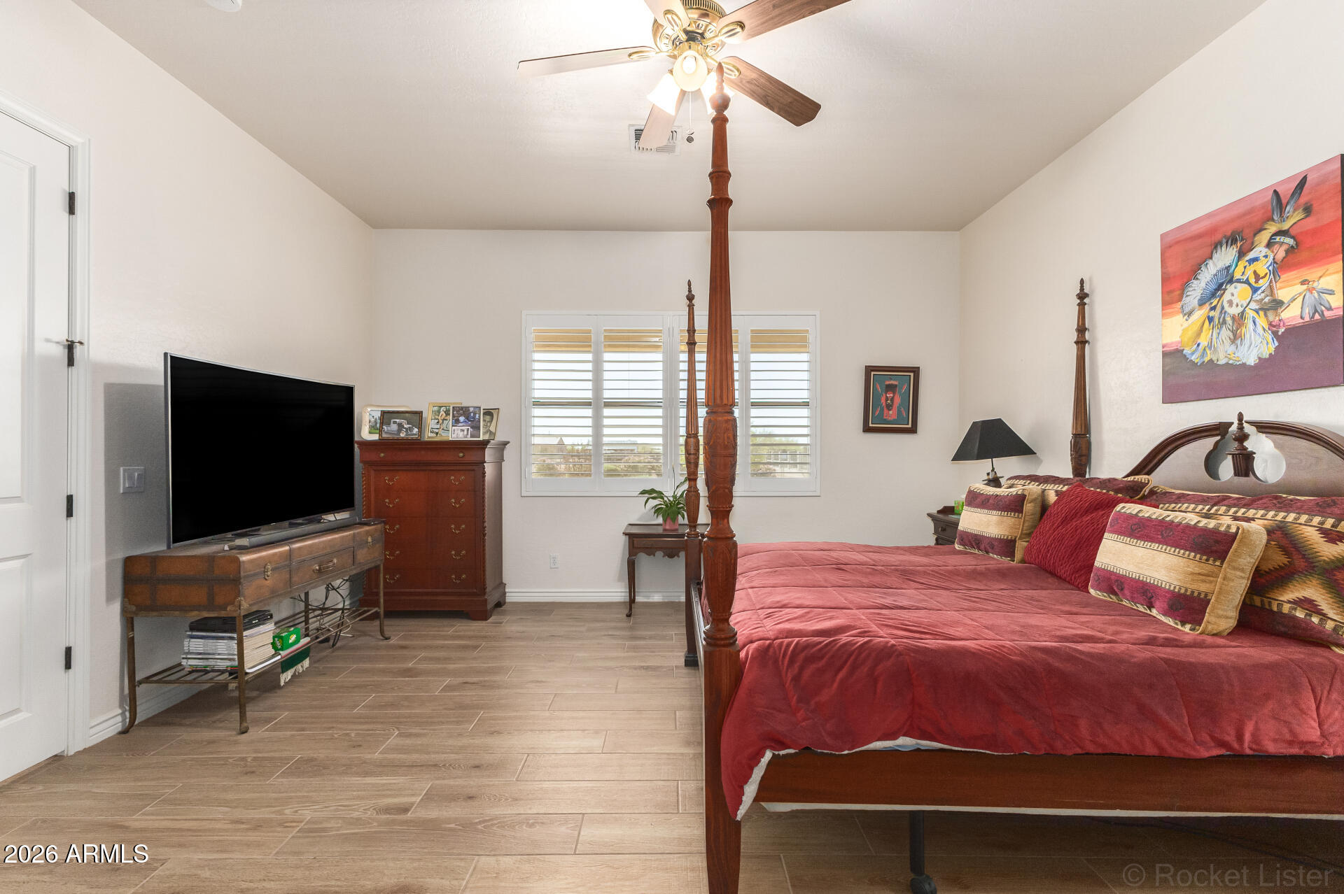 COMM @ W 1/4 COR OF SEC 2-3S-8E TH E-100.00 TH N-5 - Residential