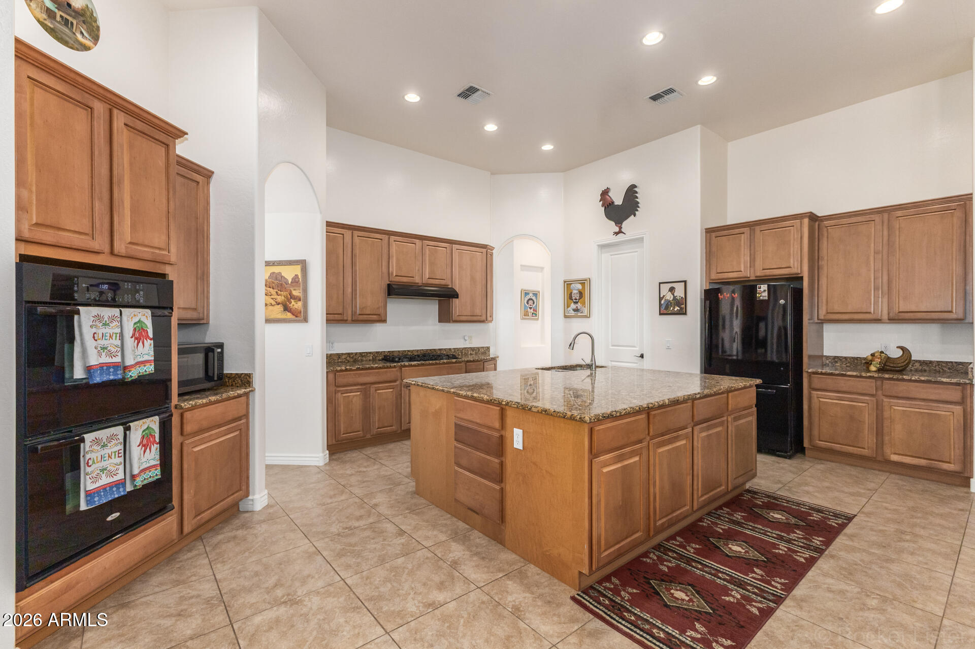 COMM @ W 1/4 COR OF SEC 2-3S-8E TH E-100.00 TH N-5 - Residential