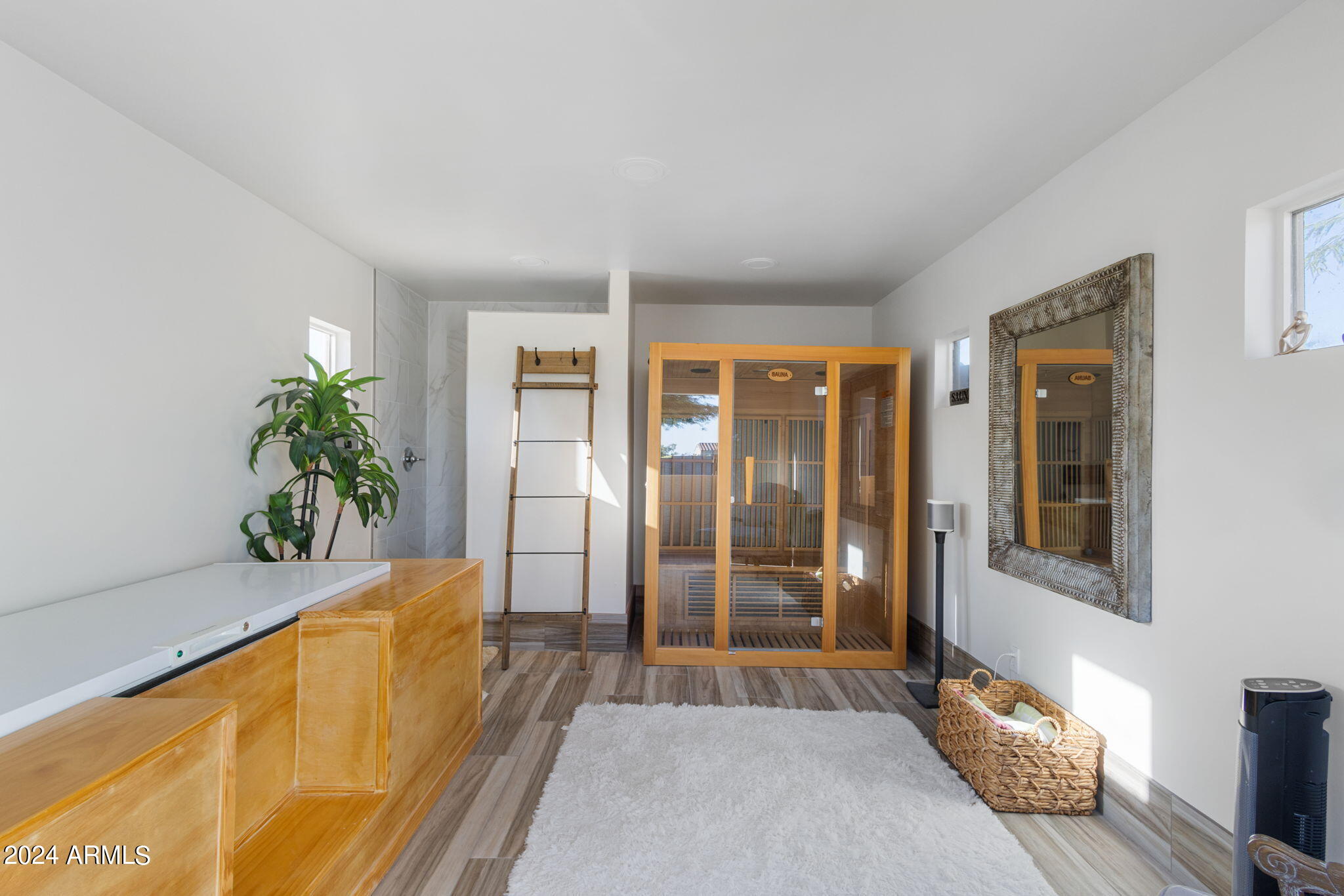 Paradise Heights - Residential