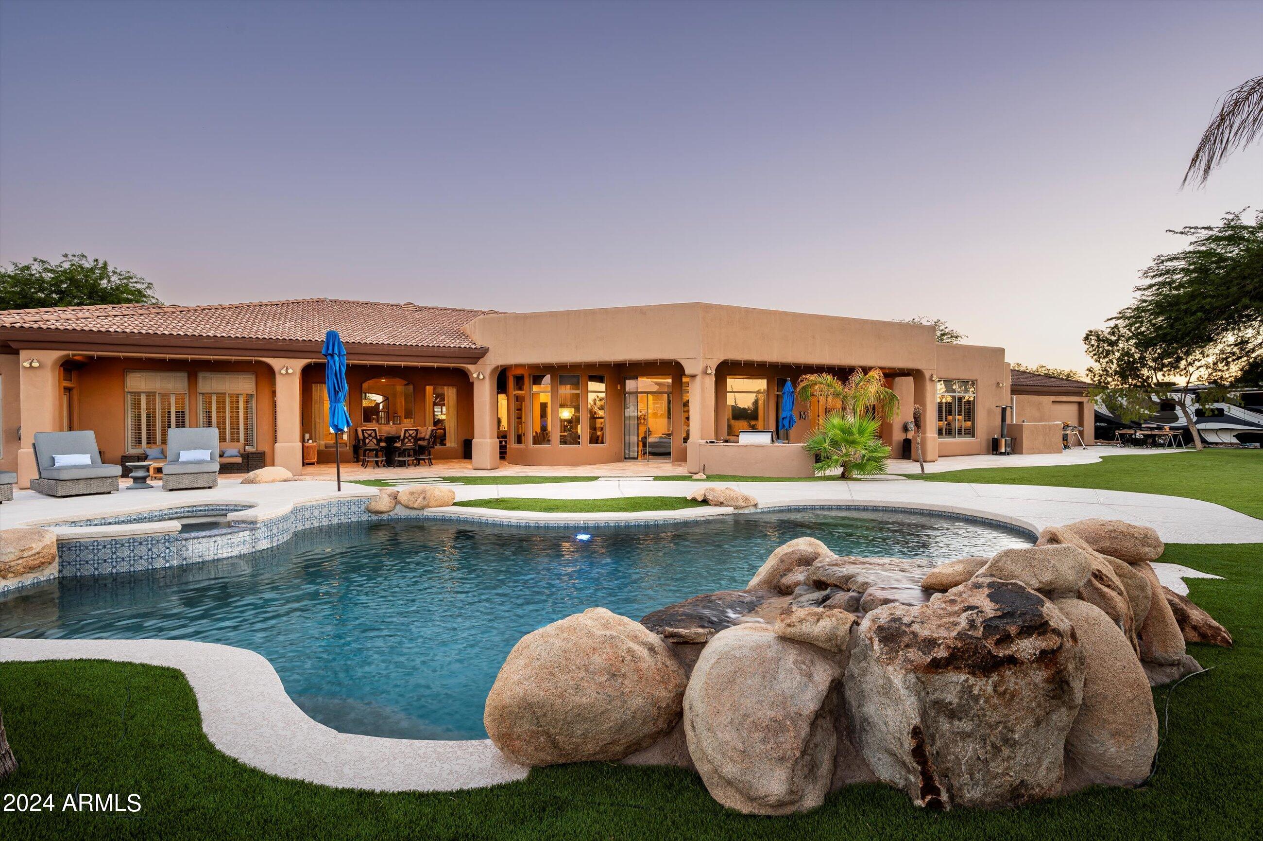 Paradise Heights - Residential