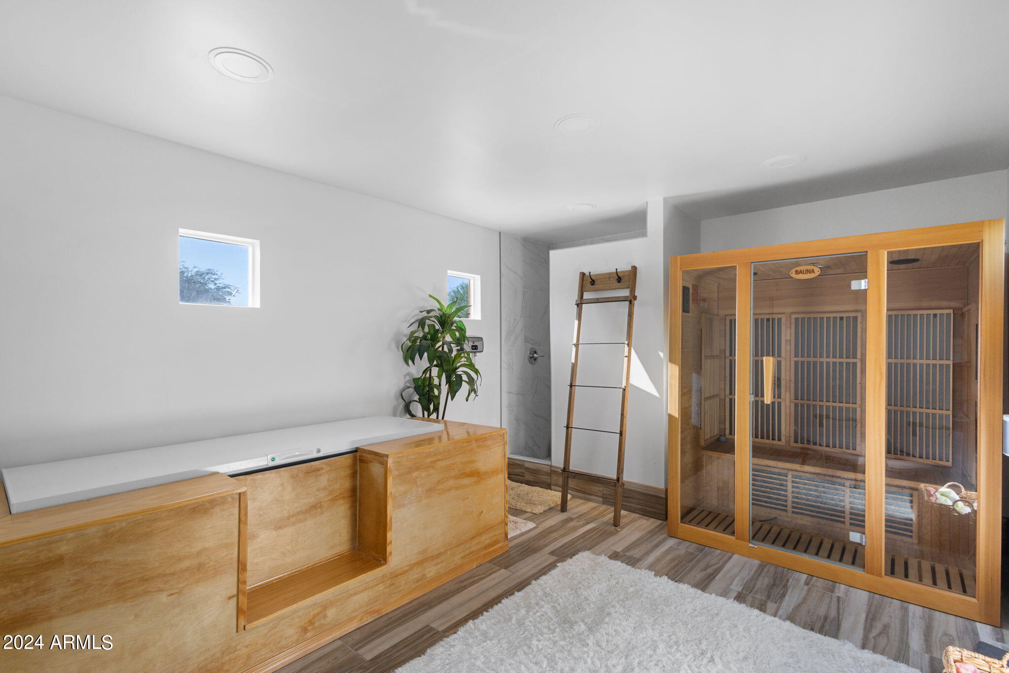 Paradise Heights - Residential