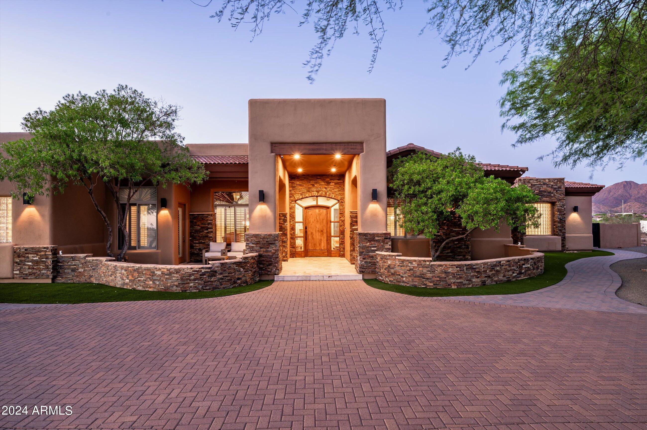 Paradise Heights - Residential