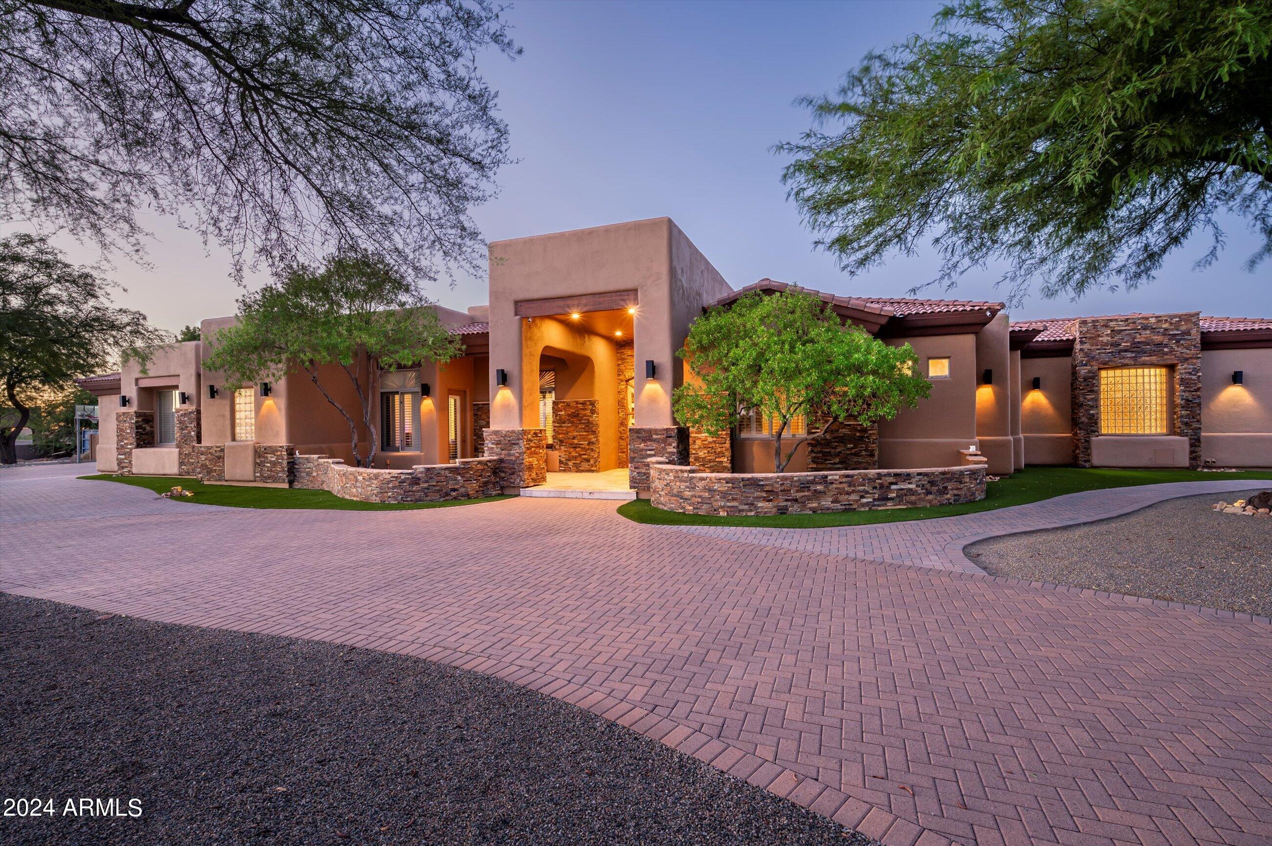 Paradise Heights - Residential