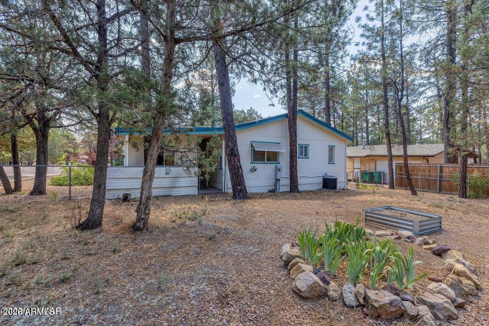 PINEGLEN PARK UNIT 1 - Residential