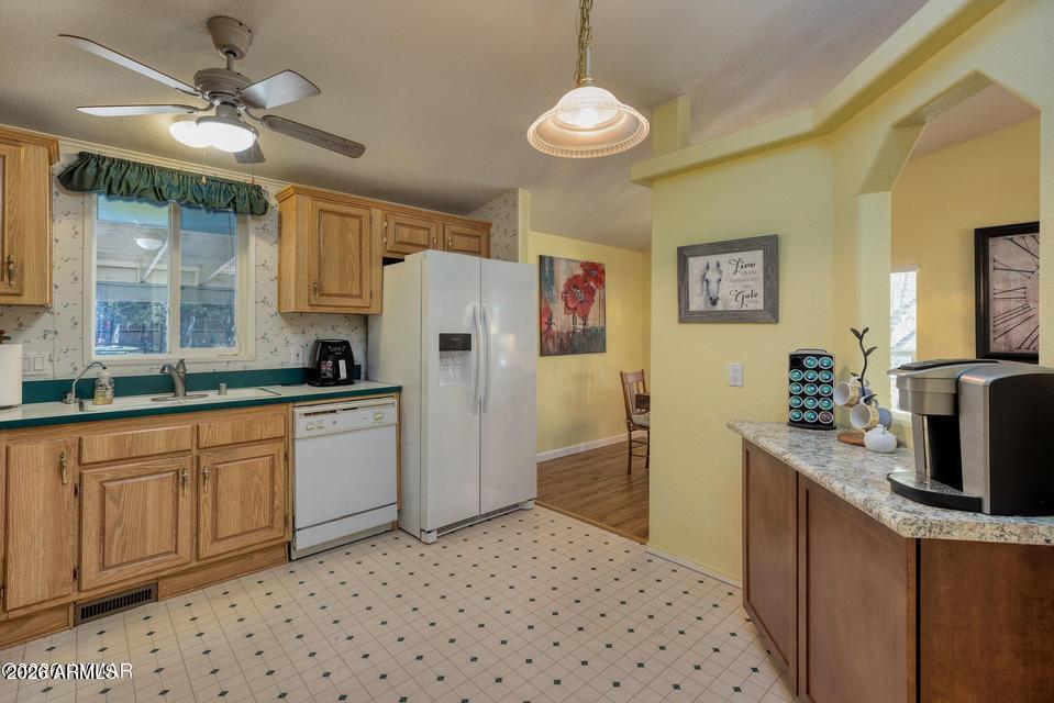 PINEGLEN PARK UNIT 1 - Residential