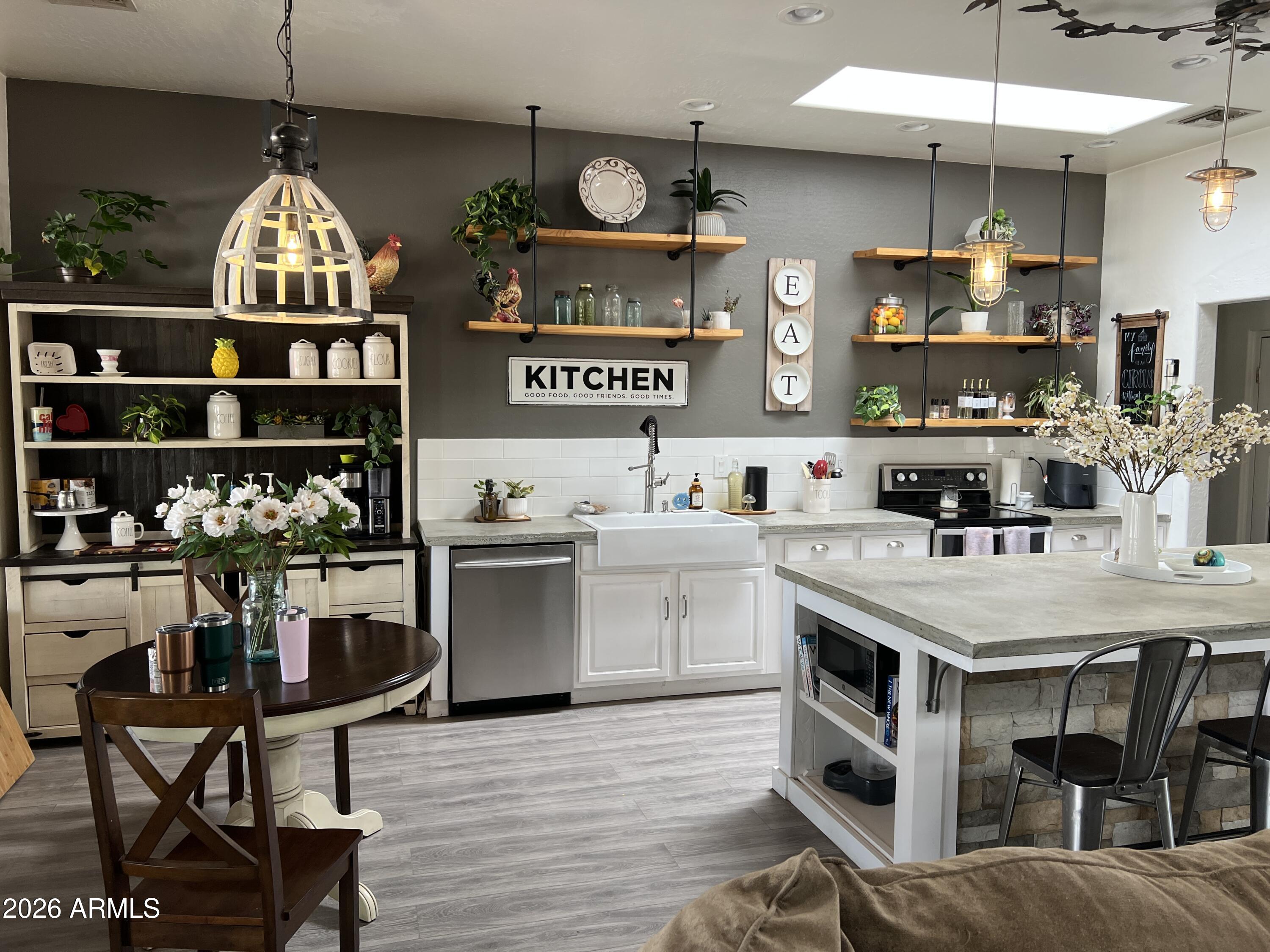 PATTON PLACE ESTATES - Residential